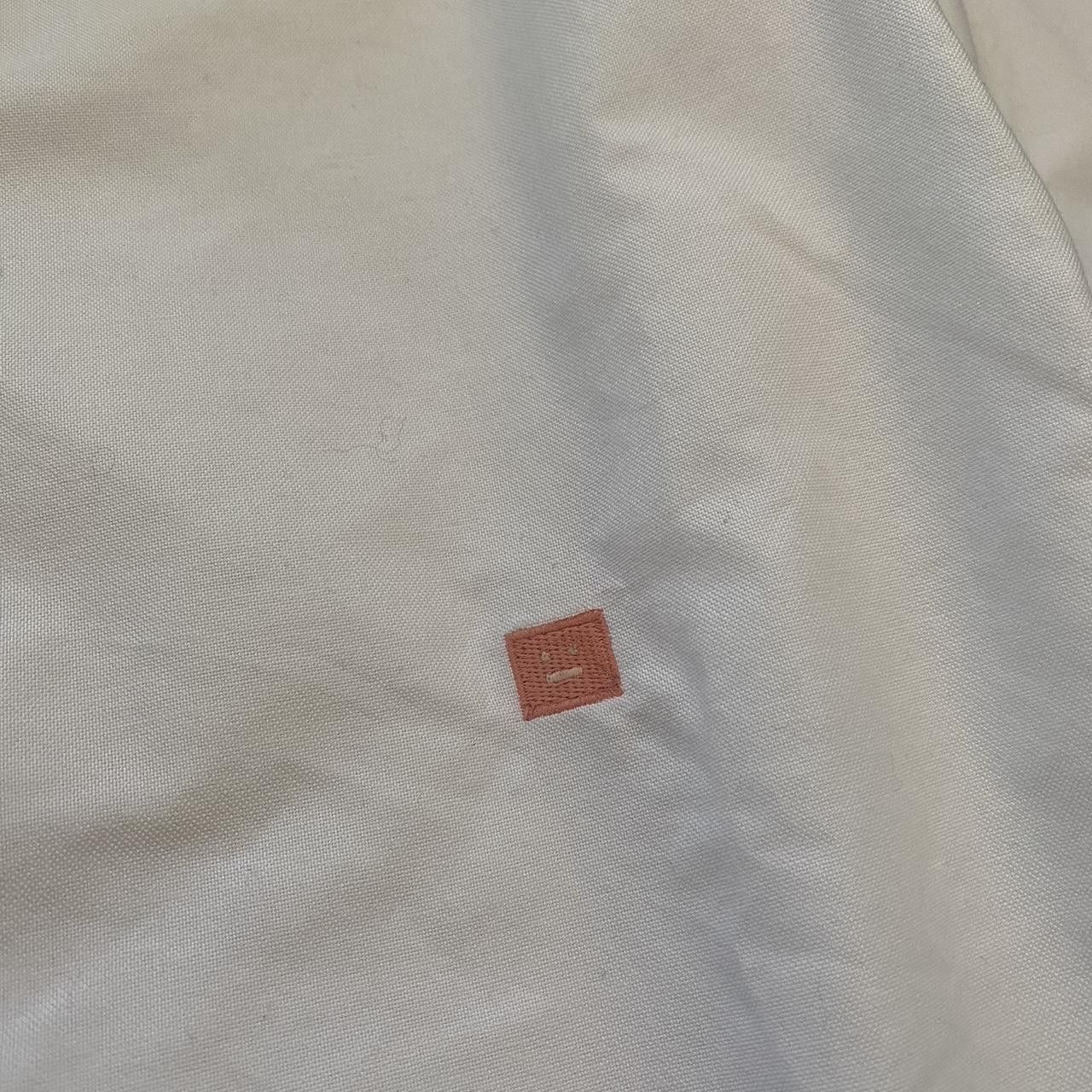 Acne Studios Acne Studios White button-up shirt with red logo Size US S / EU 44-46 / 1 - 5 Thumbnail