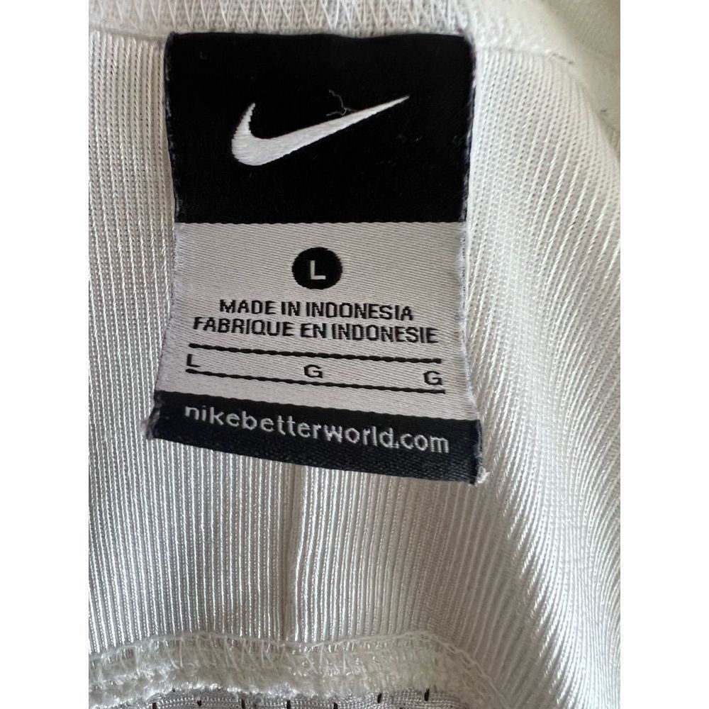 Nike Nike Football Jersey size L Size US L / EU 52-54 / 3 - 4 Thumbnail