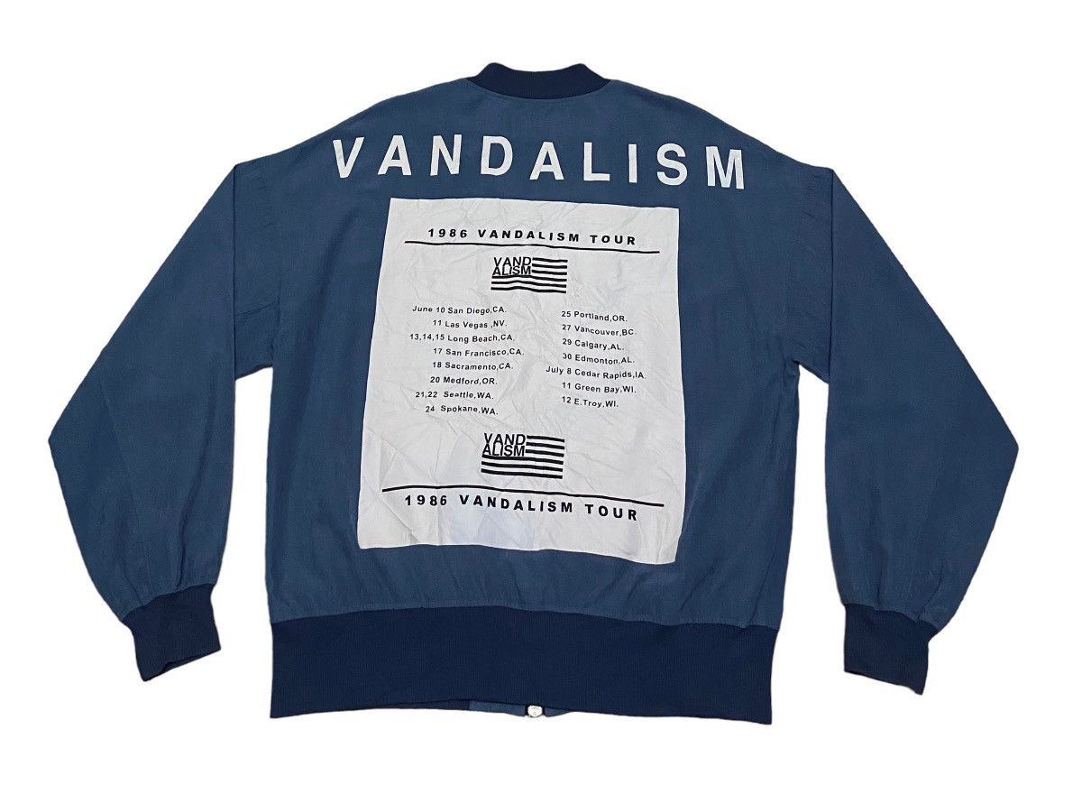 image of Very Design Vintage Rovtski Vandalism Tour Jacket 2000S in Blue, Men's (Size XL)