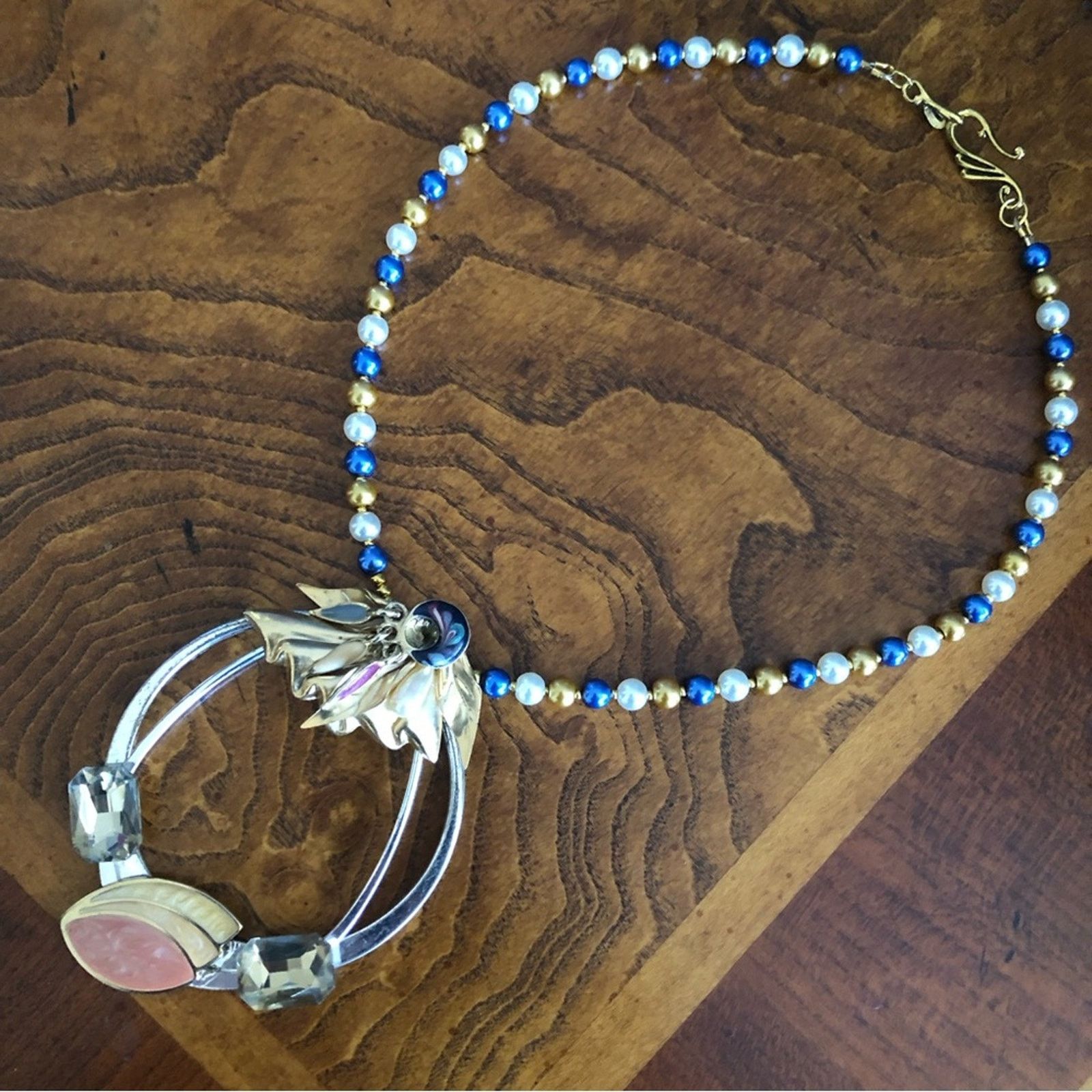 Handmade Handcrafted repurpose large bold pendant Pearl necklace Size ONE SIZE - 9 Thumbnail