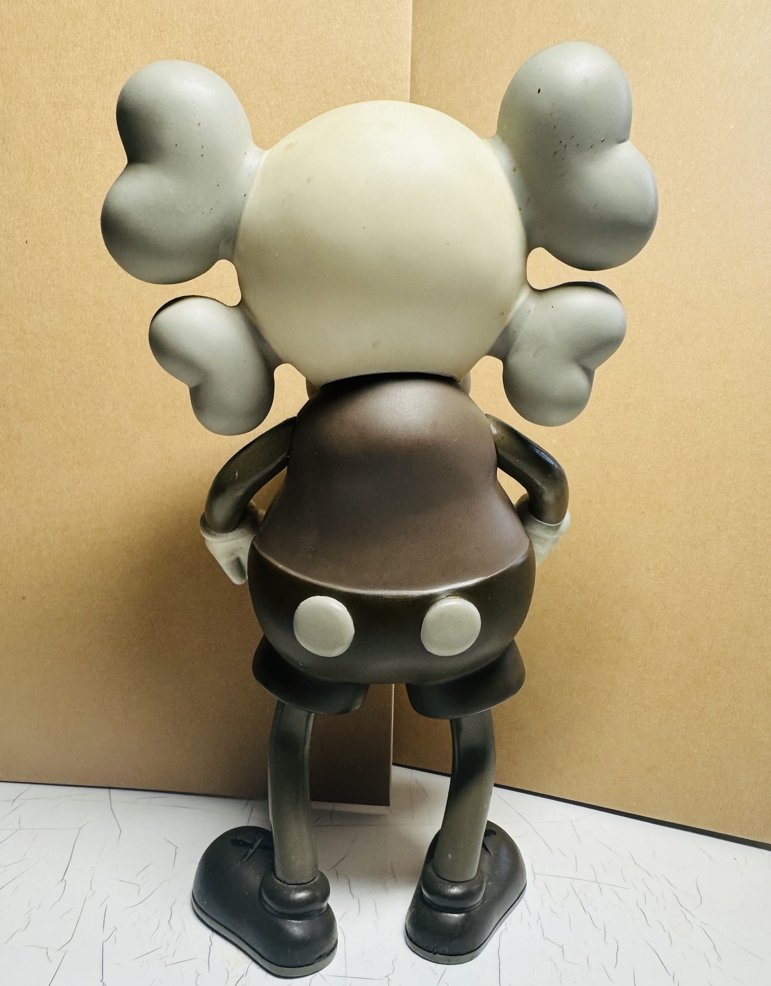Kaws KAWS Limited Edition 1st Companion (Signed by KAWS), 1999 Size ONE SIZE - 4 Thumbnail
