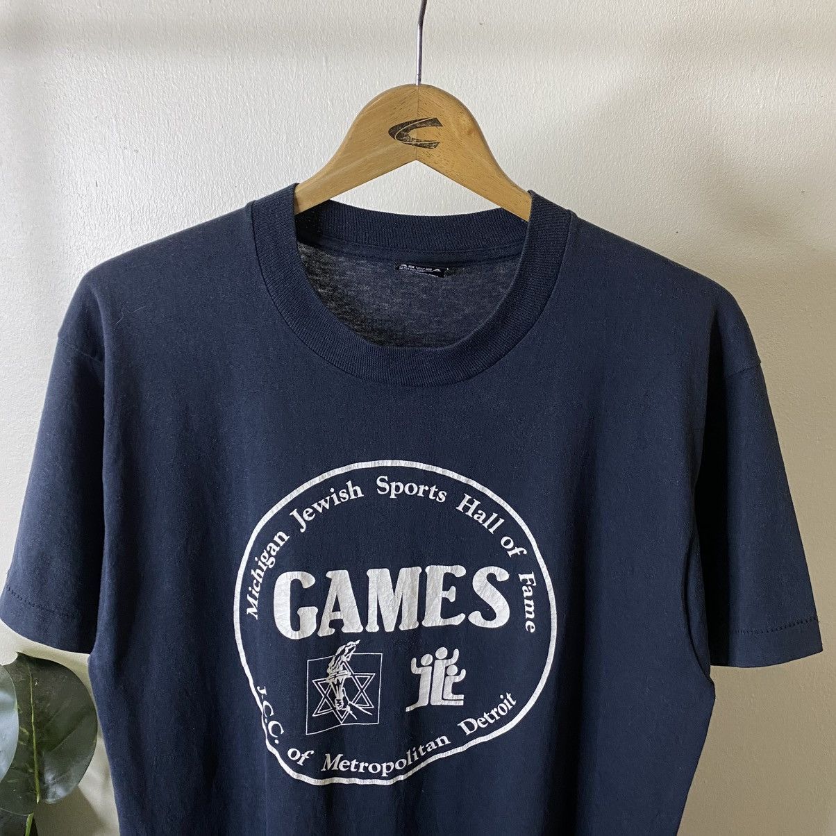 Vintage 1980s Michigan Jewish Sports Hall of Fame Games Campaign Tee Size US L / EU 52-54 / 3 - 2 Thumbnail
