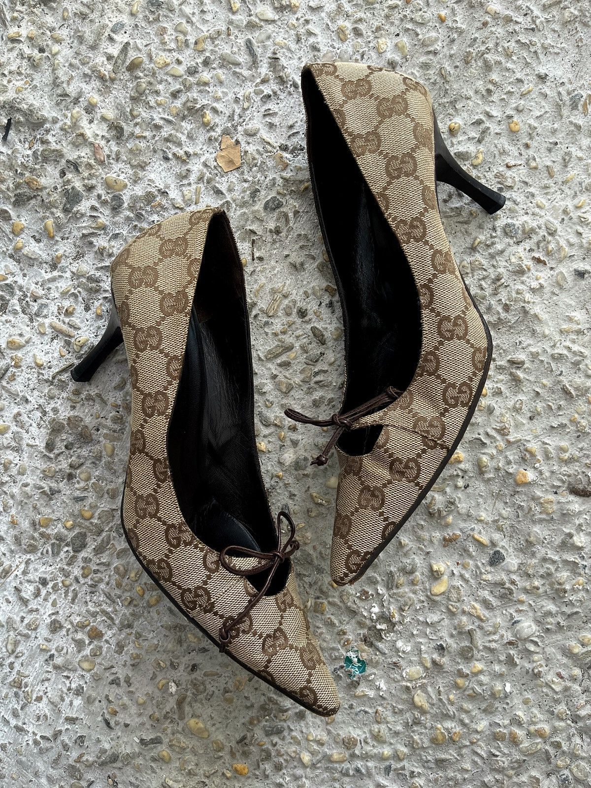 Gucci Bow Canvas Pumps Monogram Size US 6.5 / IT 36.5 - 3 Thumbnail