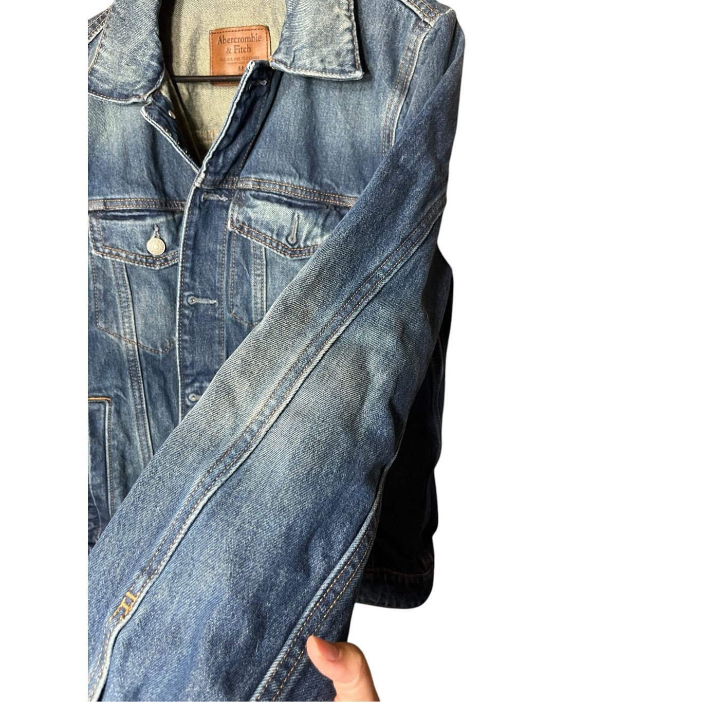Abercrombie & Fitch Abercrombie & Fitch Mens Medium Blue Washed Trucker Jean Jac Size US M / EU 48-50 / 2 - 4 Thumbnail