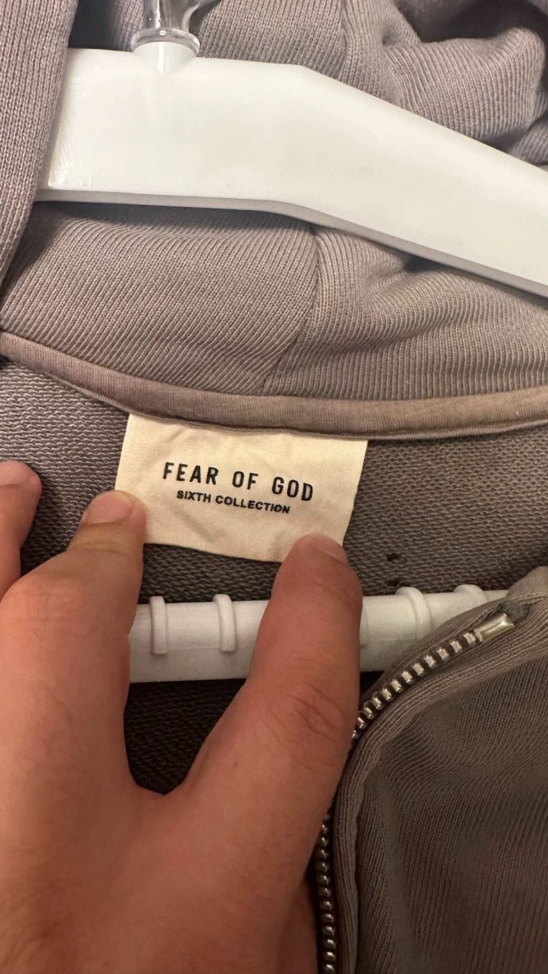 Fear of God Fear of God God Grey Zip Hoodie Size US L / EU 52-54 / 3 - 4 Thumbnail