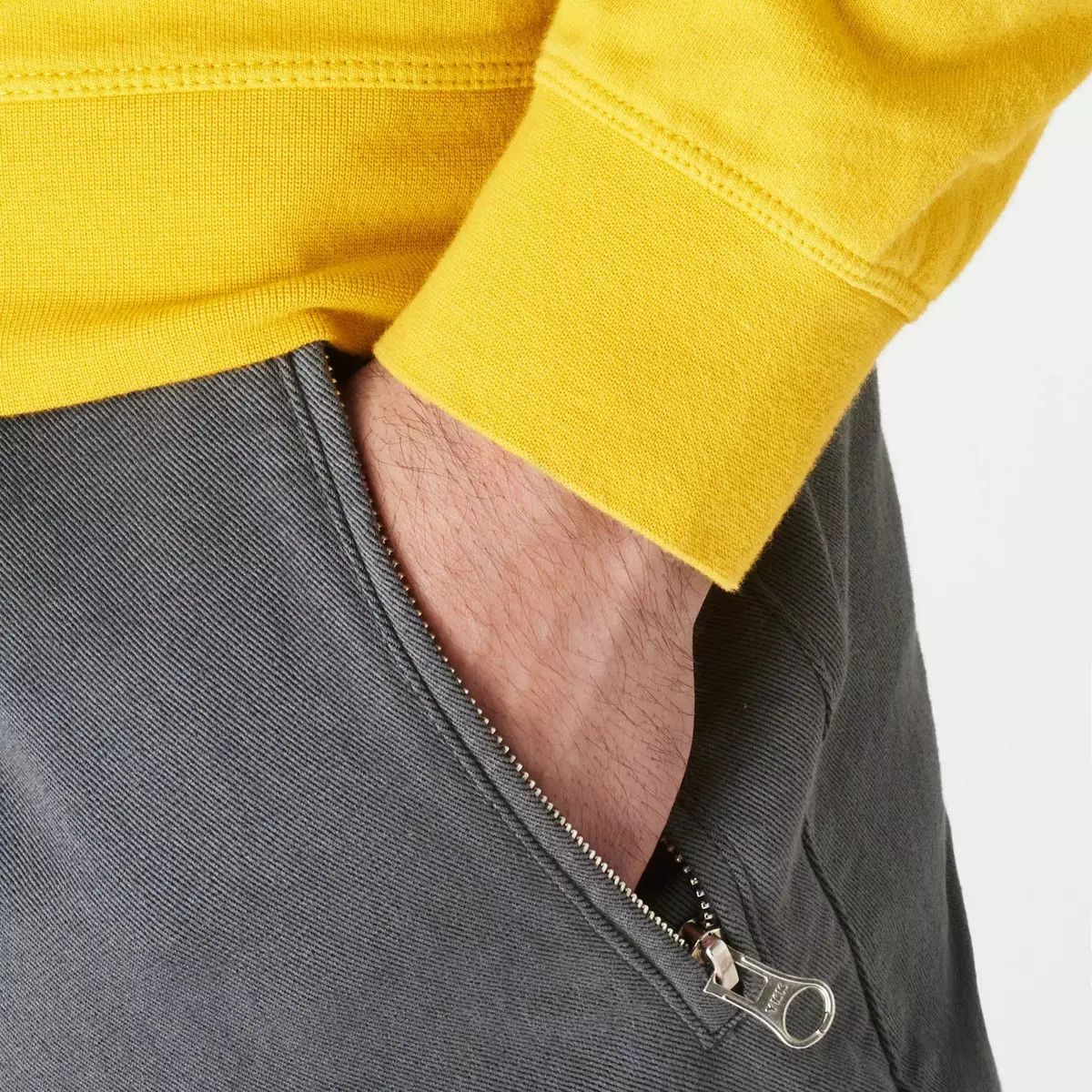C.P. Company o1y1224 Logo Sweatshirt in Marigold Size US XXL / EU 58 / 5 - 8 Thumbnail