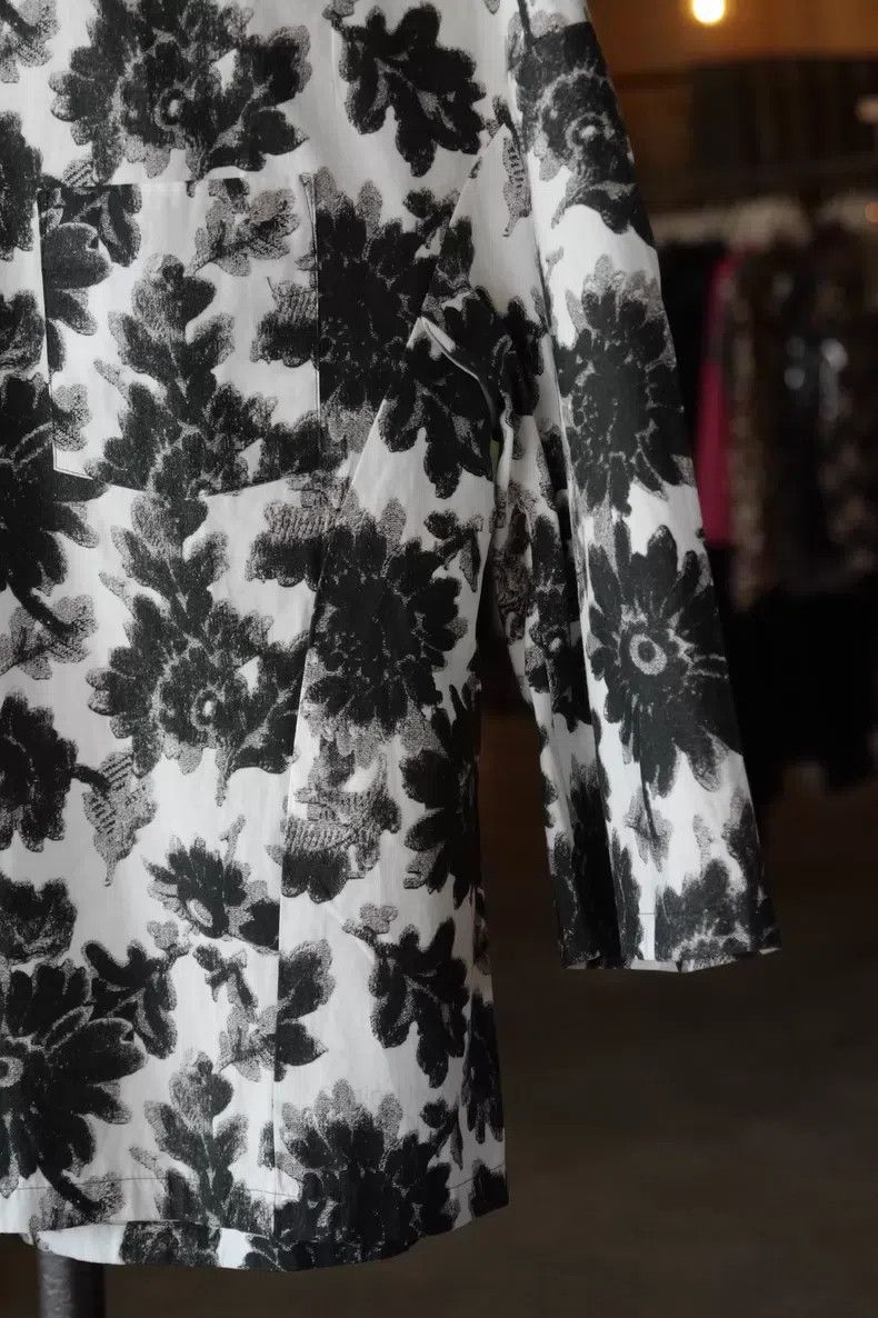 Comme des Garcons Comme Des Garcons Black and White Floral Print Seven-eight Size M / US 6-8 / IT 42-44 - 5 Thumbnail