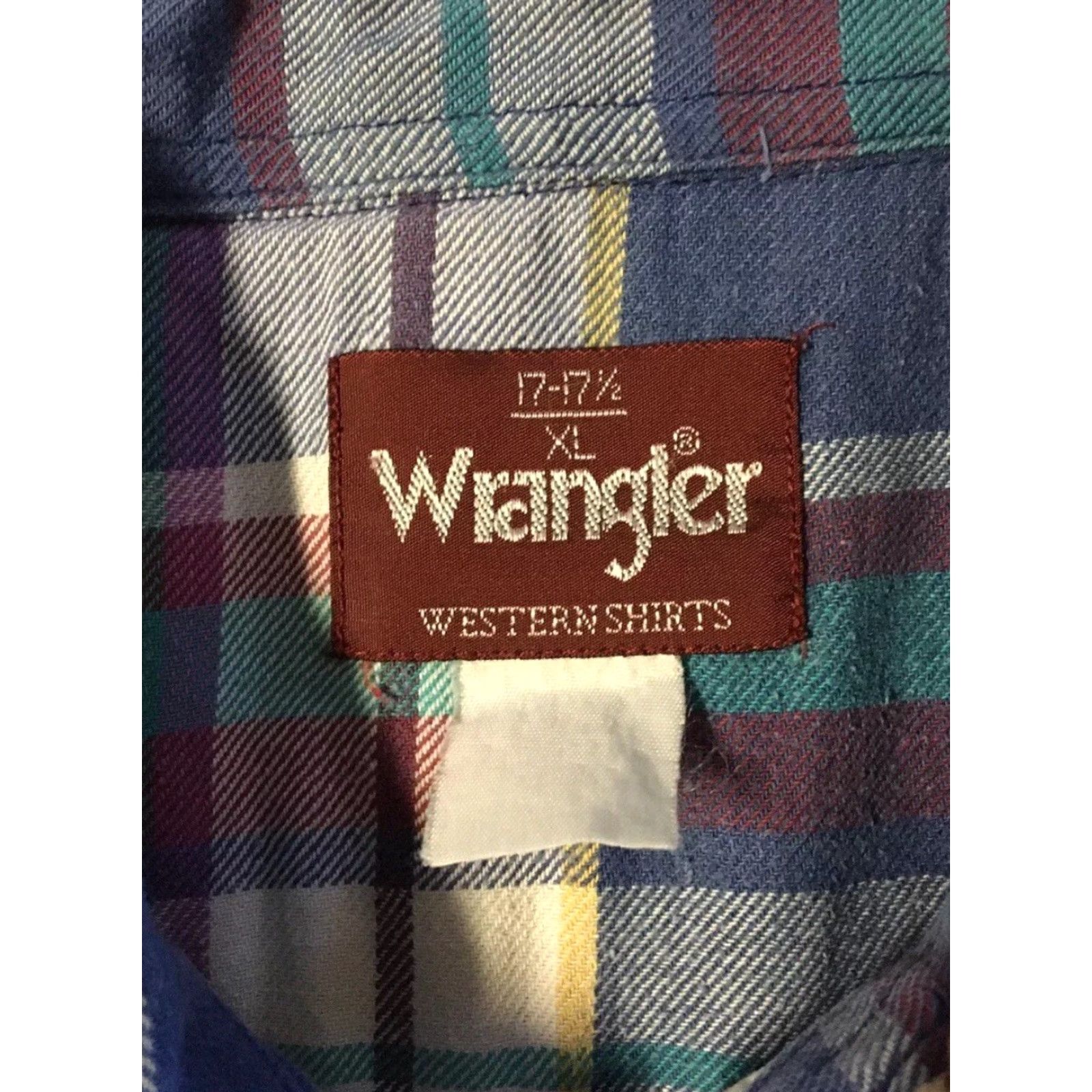 Wrangler VINTAGE Wrangler Flannel Pearl Snap Shirt XL Blue Cotton 80s 90s Western USA Grunge Cowboy Aztec Shirt Mens Size US XL / EU 56 / 4 - 3 Thumbnail