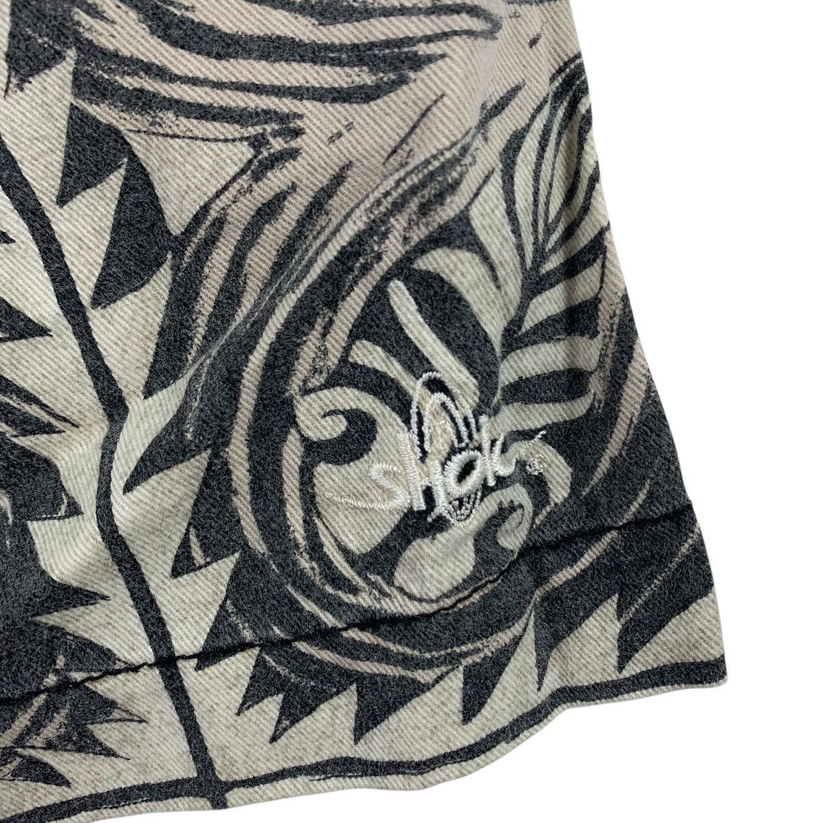 Vintage Vintage SHOK surf floral design short surf pants Size US 30 / EU 46 - 9 Thumbnail