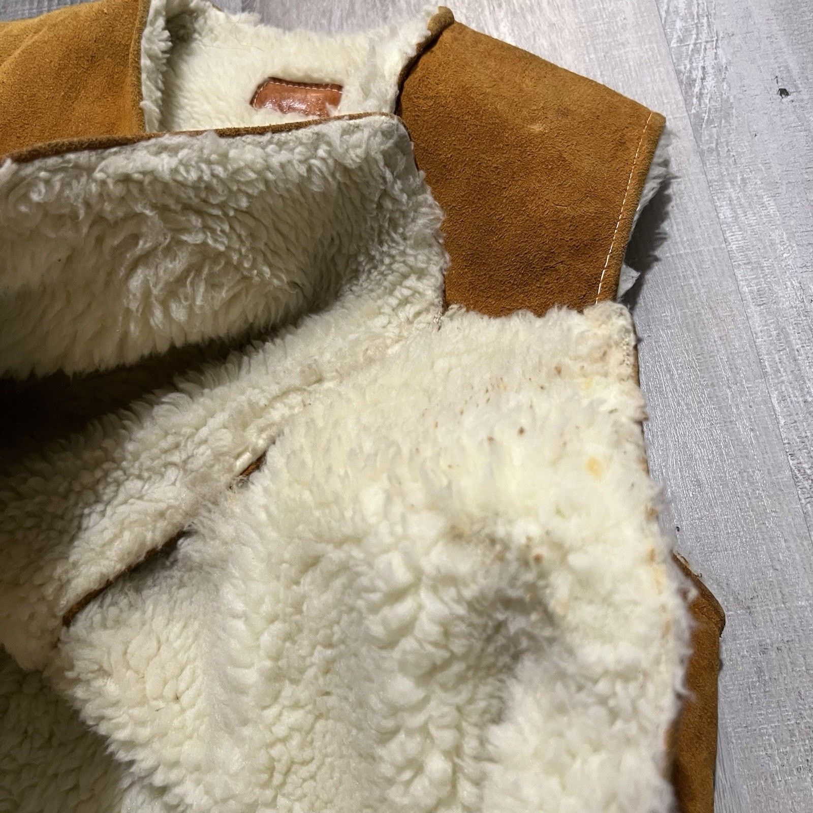 Vintage VTG Leather Sherpa Lined Vest Brown Suede Western 90s Ranch Size US M / EU 48-50 / 2 - 4 Thumbnail