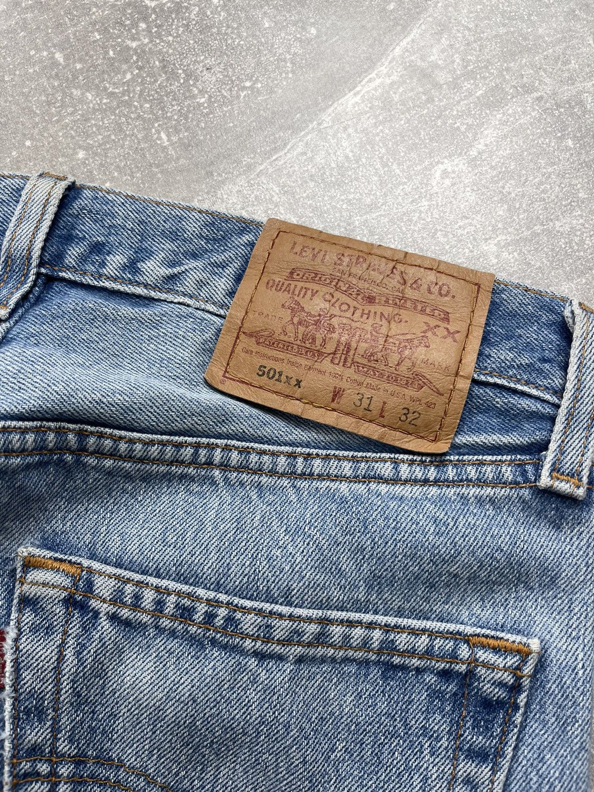 Levi's × Vintage Vintage Levis 501xx Light Blue Jeans Size US 31 - 5 Thumbnail