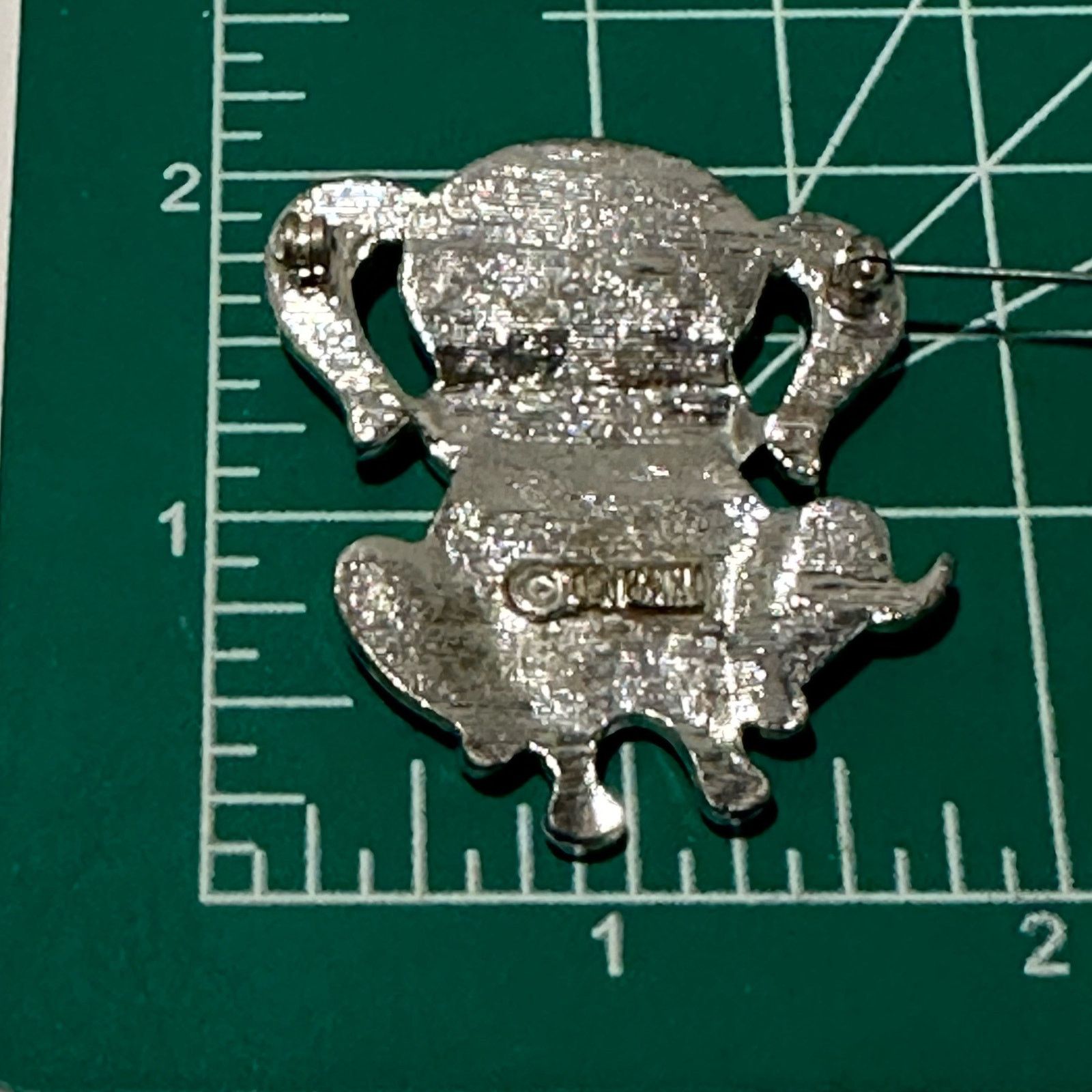 Other Sarah Coventry Enamel "Puppy Love" 1973 Dog Brooch Pin. Size ONE SIZE - 3 Thumbnail