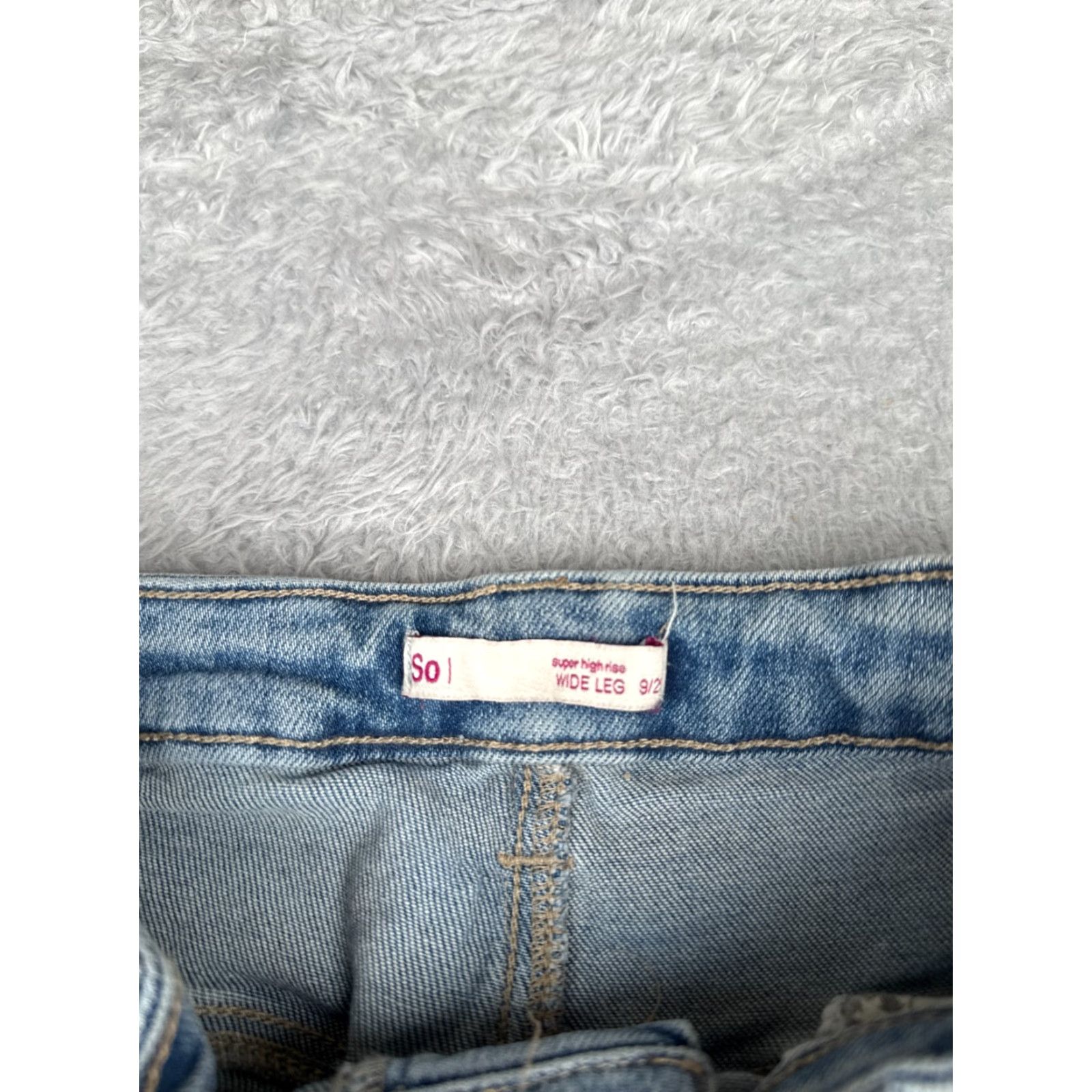 Vintage SO Jeans Juniors Blue Denim Wide Leg High Rise Jeans Women Cotton Blend Distressed 5-Pocket Design Medium Wash 9 Size 30" / US 8 / IT 44 - 5 Thumbnail