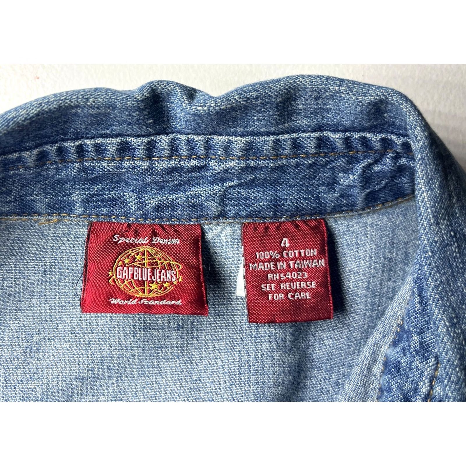 Gap VINTAGE Gap Denim Dress Women's 4 Blue Jeans Short Dress 90s City Style Pockets Womens Size 27" / US 4 / IT 40 - 6 Thumbnail