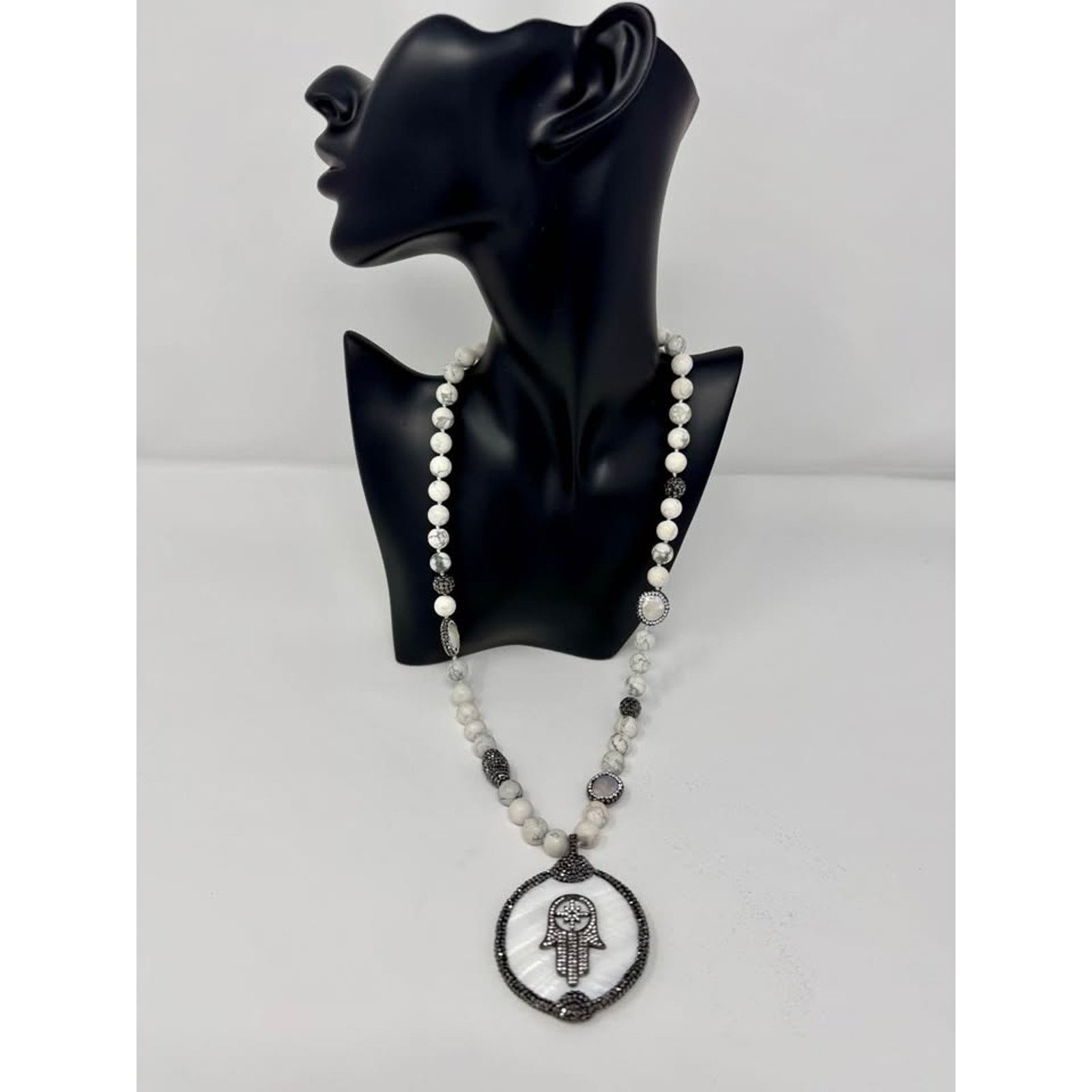 Other Long Hamsa necklace Size ONE SIZE - 3 Thumbnail