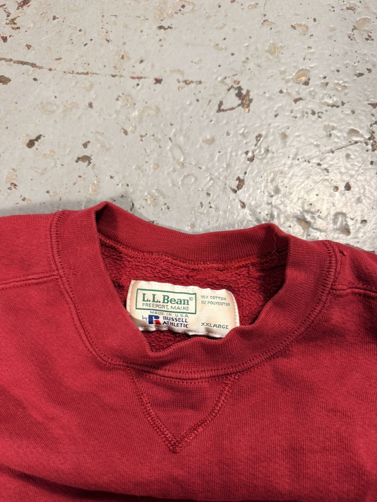 L.L. Bean Vintage LL Bean Burgundy Blank Crewneck Size US XL / EU 56 / 4 - 2 Thumbnail