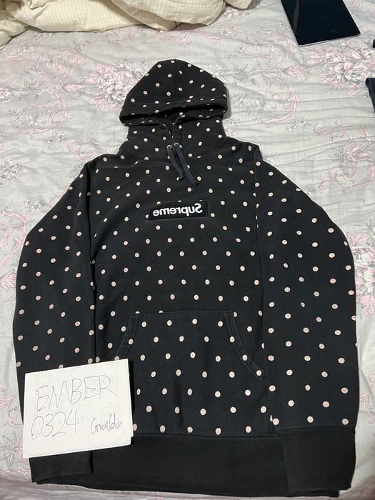 Supreme polka dot online box logo