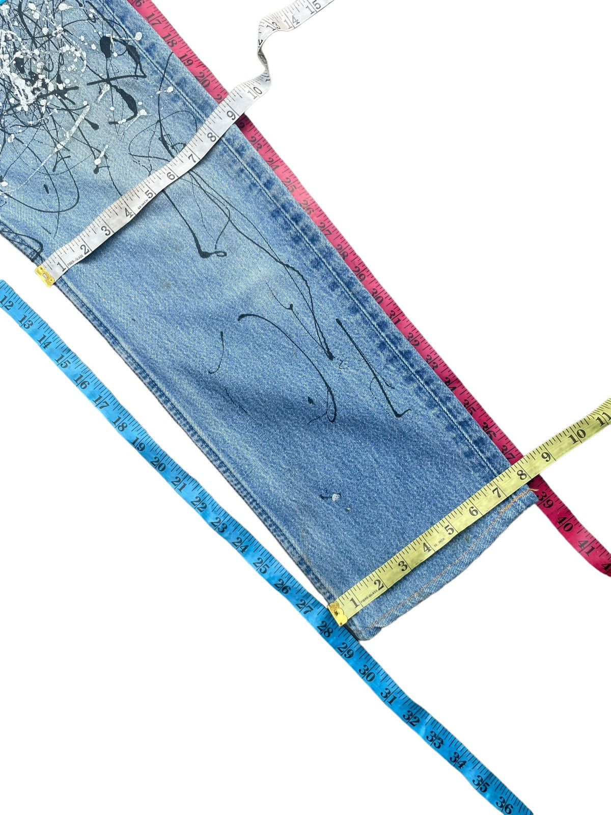 Levi's Vintage 1999 Levis 501 e Usa Painted Design Size US 30 / EU 46 - 16 Thumbnail