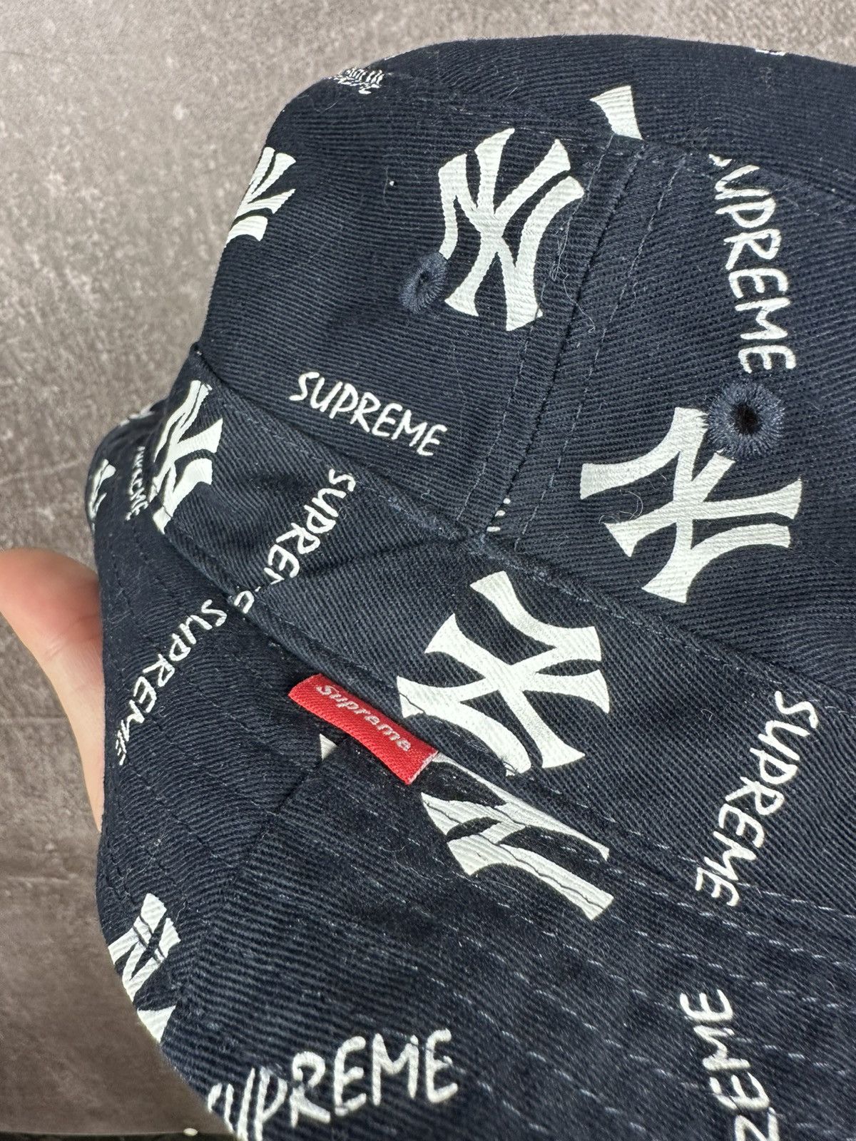 47 Brand × New York Yankees × Supreme Supreme x New York Yankees bucket hat Size ONE SIZE - 5 Thumbnail