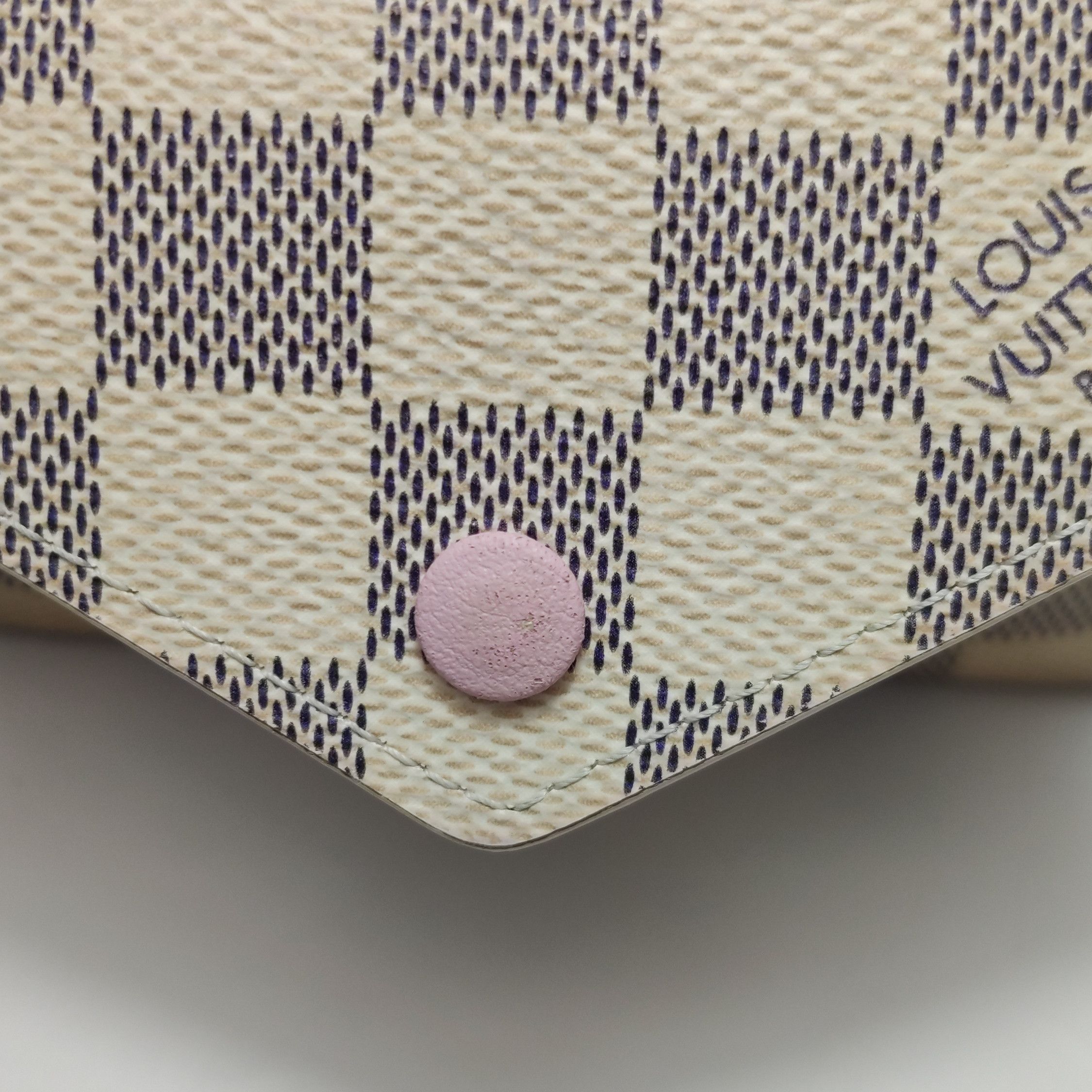 Louis Vuitton Louis Vuitton (LV) Victorine Checkerboard Snap Wallet -y250 Size ONE SIZE - 6 Thumbnail
