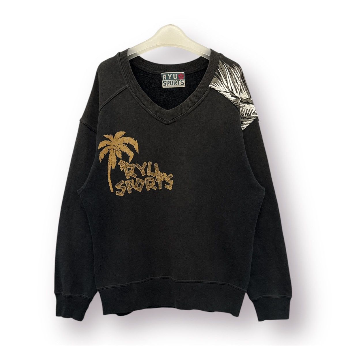 Other 🔥 Ryu Sports Surf style V-neck Sweatshirt - M Size US S / EU 44-46 / 1 - 2 Thumbnail