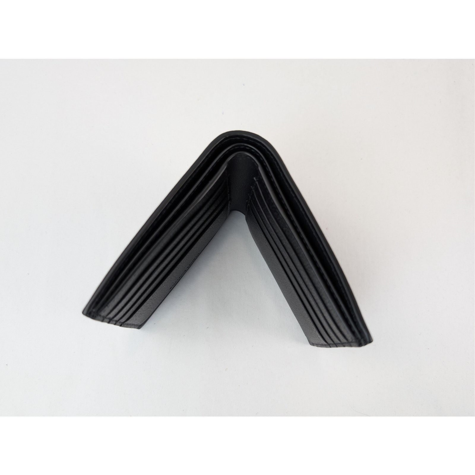 Bottega Veneta o1rshd1 Size: OS / Classic Leather Wallet in Black Size ONE SIZE - 7 Thumbnail