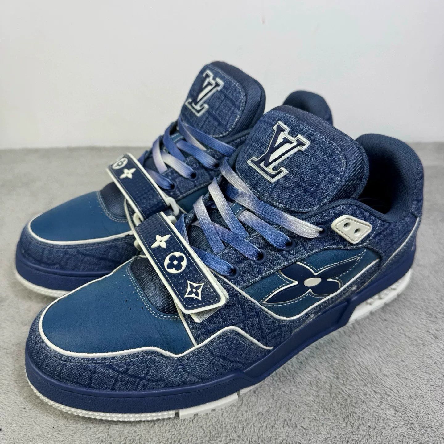 Louis Vuitton Louis Vuitton Training Denim Blue Lowtop Sneakers 43 Men Size US 10 / EU 43 - 1 Thumbnail