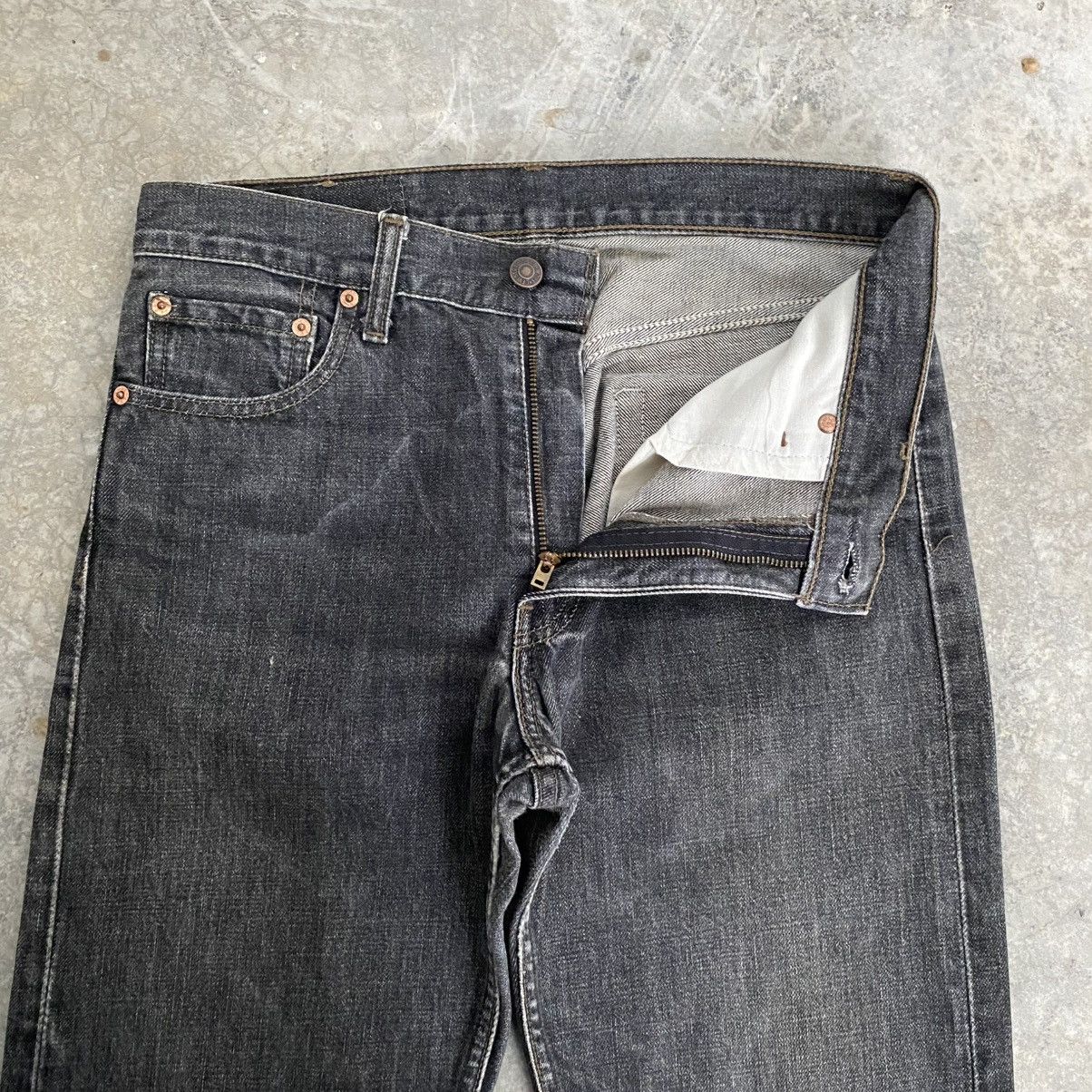 Levi's Size 31x29.5 Vintage Levis 505 Faded Black Denim Jeans Size US 31 - 7 Thumbnail