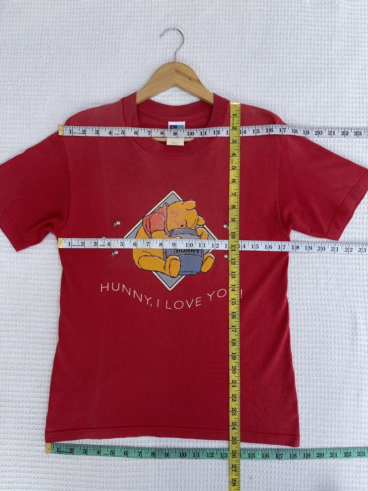 Disney Rare🔥Vintage 90s Disney Pooh Faded Tee Size US S / EU 44-46 / 1 - 8 Thumbnail