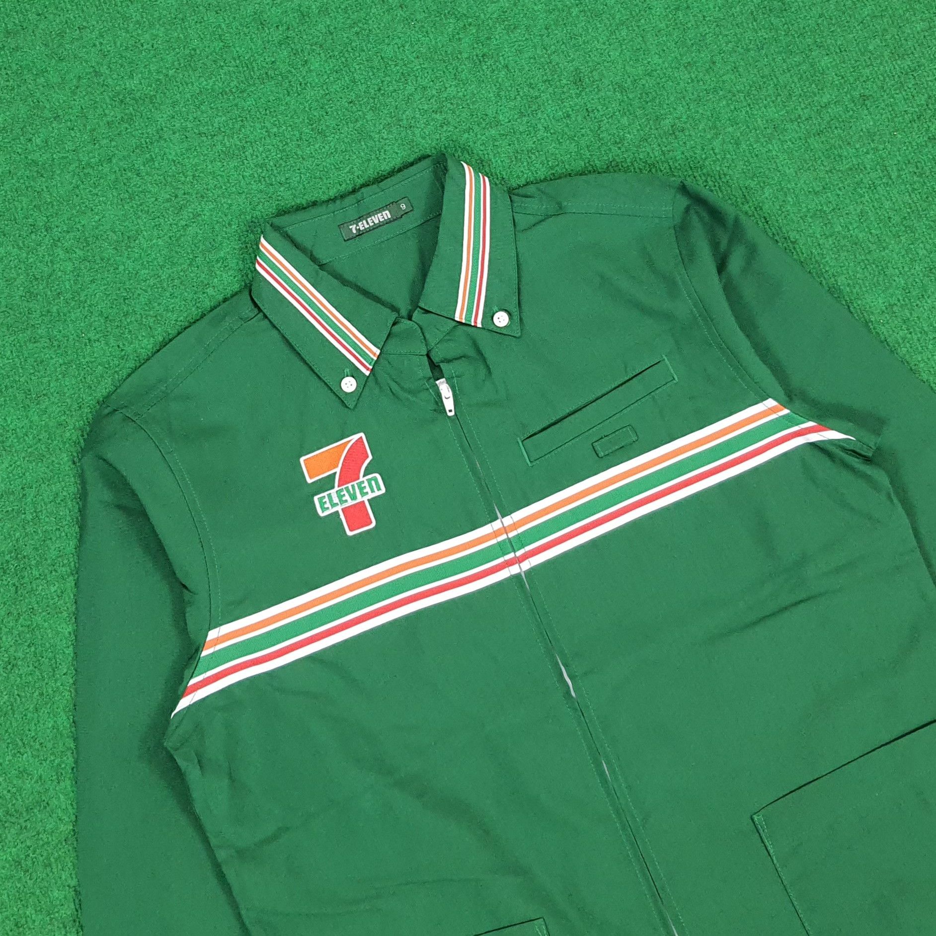 Japanese Brand Vintage 7 Eleven Staff Uniform Japan Workers Jacket Size US S / EU 44-46 / 1 - 2 Thumbnail