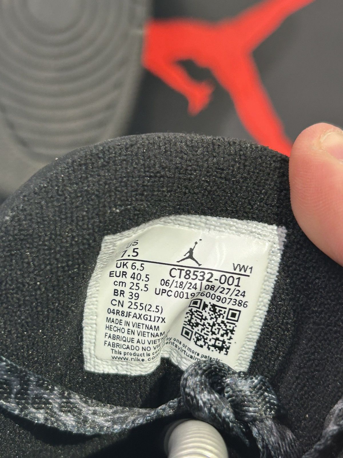 Jordan Brand Jordan 3 black cat 2024 Size US 7.5 / EU 40-41 - 10 Thumbnail