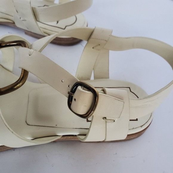 Roger Vivier Roger Vivier Italian Leather Strappy Sandal Size US 7.5 / IT 37.5 - 13 Thumbnail