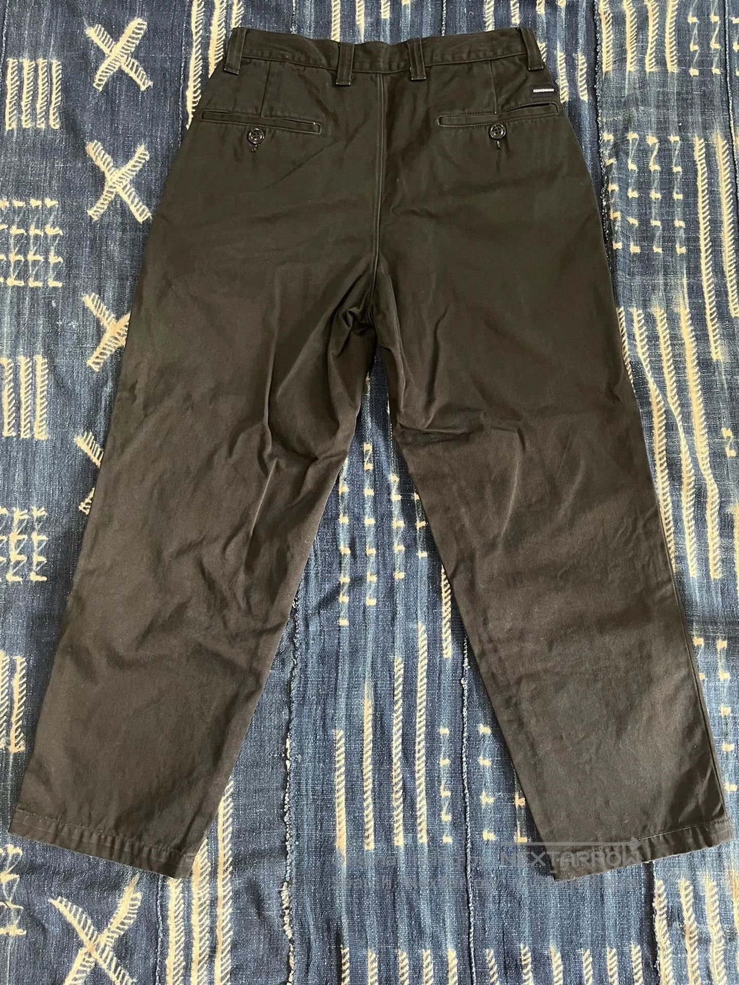 Other descendant DC. Size US 28 / EU 44 - 2 Thumbnail