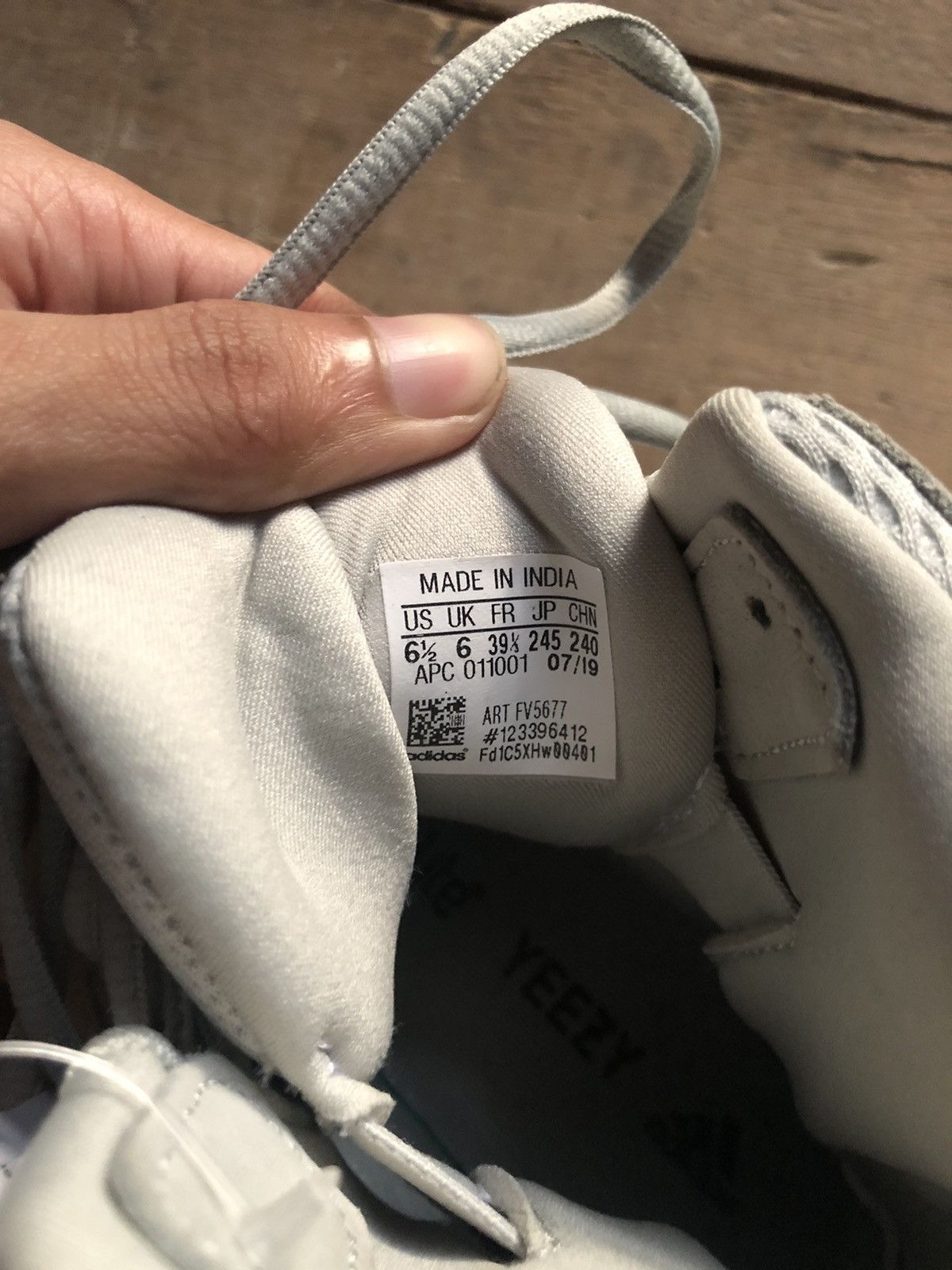 Yeezy Rare🔥 NWT Adidas Yeezy Desert Boot “salt” men high cut lace Size US 6.5 / EU 39-40 - 6 Thumbnail
