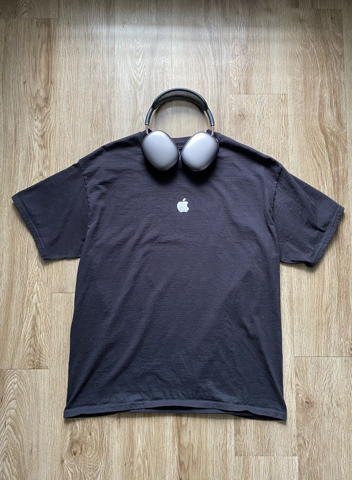 Apple × Vintage VINTAGE Y2K APPLE CENTER LOGO TEE Size US L / EU 52-54 / 3 - 1 Thumbnail