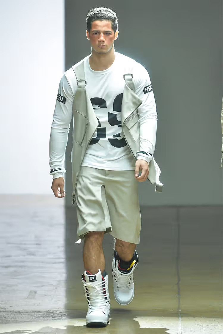 Hood By Air Rare Hood By Air Glossy 69 White and Black Longsleeve Size US S / EU 44-46 / 1 - 1 Thumbnail
