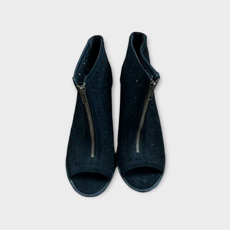 Nordstrom Report | Vegan Suede Zucchini Booties | Size 8.5 Size US 8.5 / IT 38.5 - 5 Thumbnail