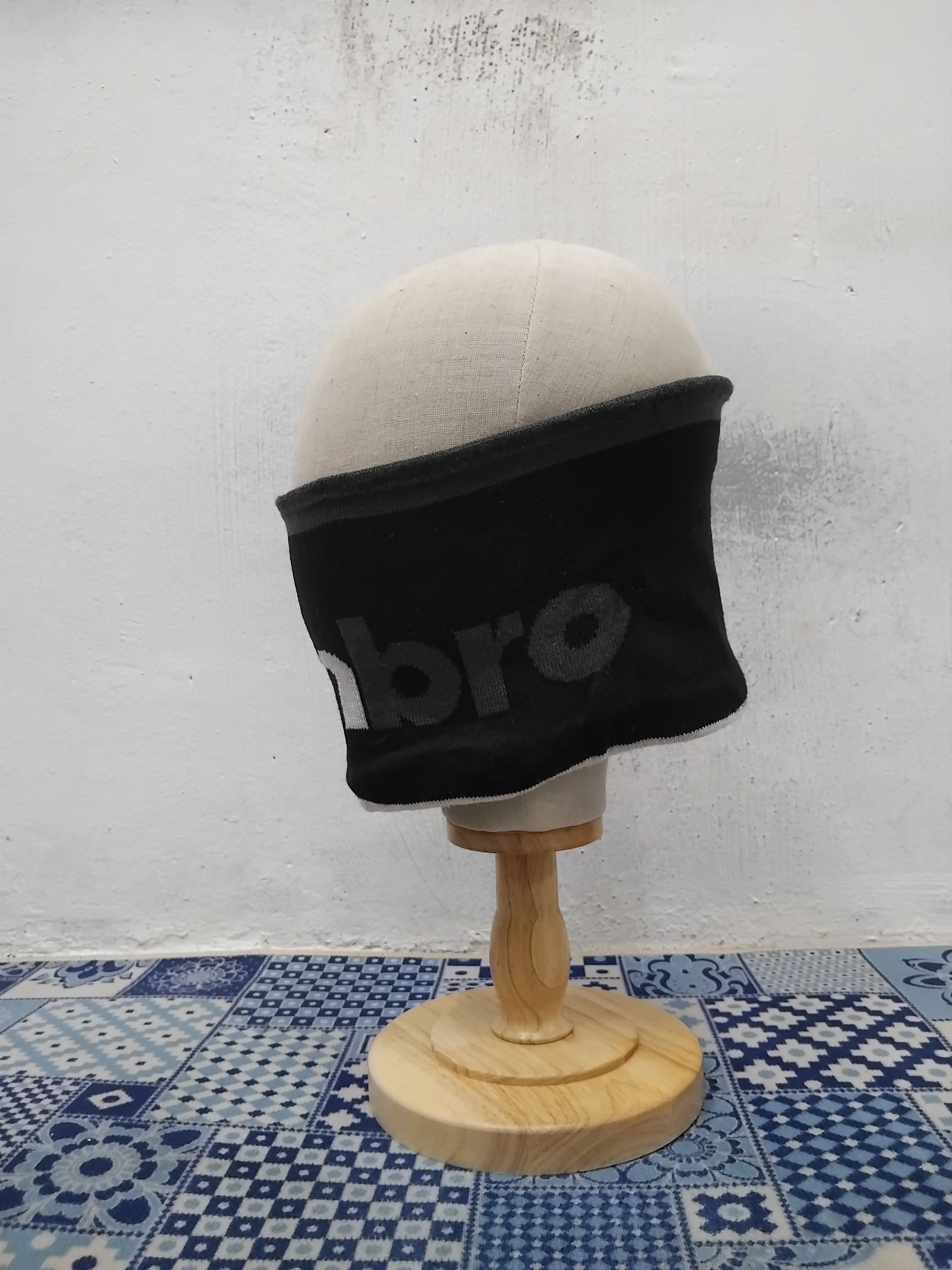 Umbro Umbro black colour neck warmer Size ONE SIZE - 4 Thumbnail