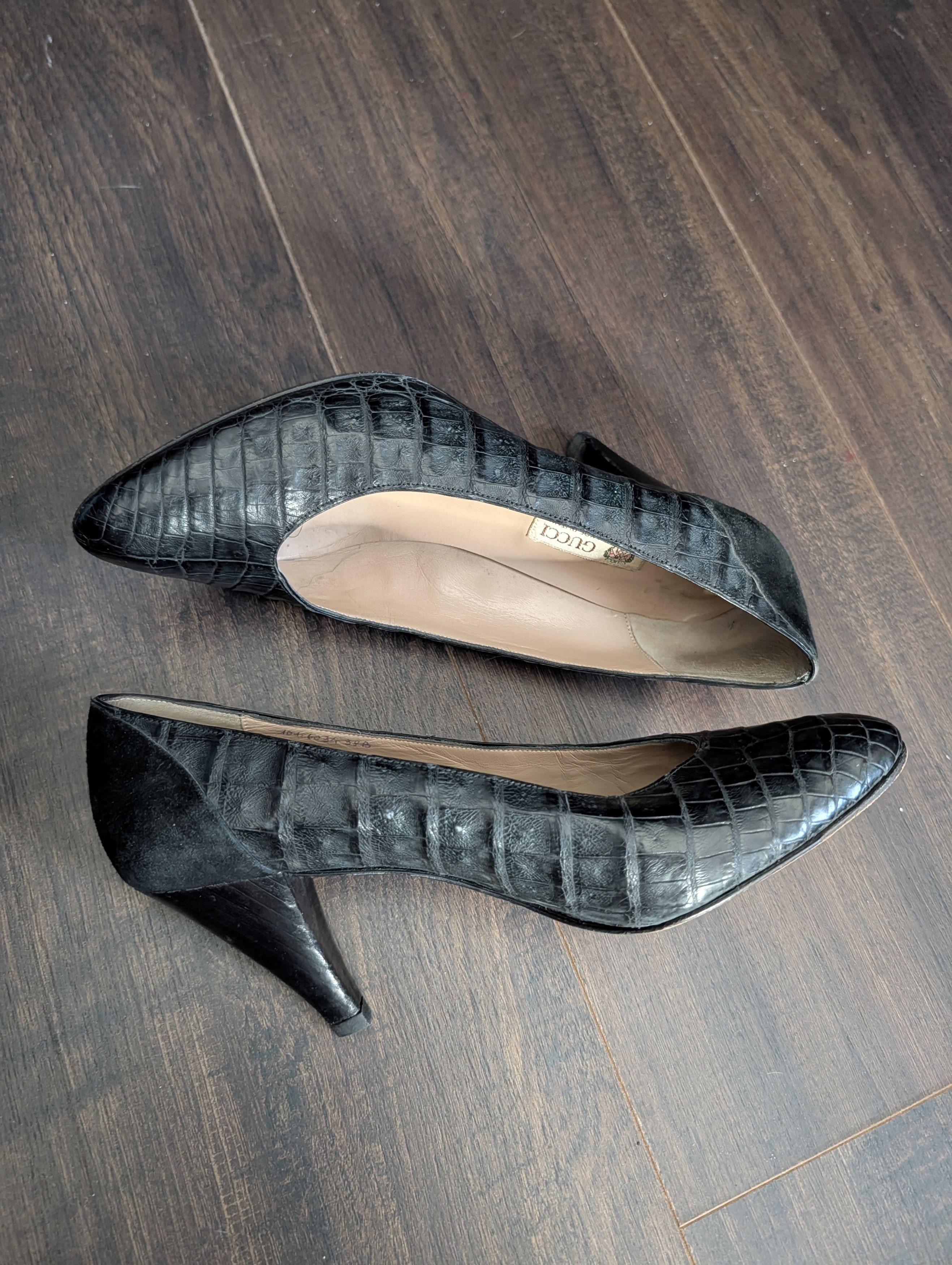 Gucci Genuine CROCODILE Black Pointed Toe Pumps 38B Size US 8 / IT 38 - 14 Thumbnail