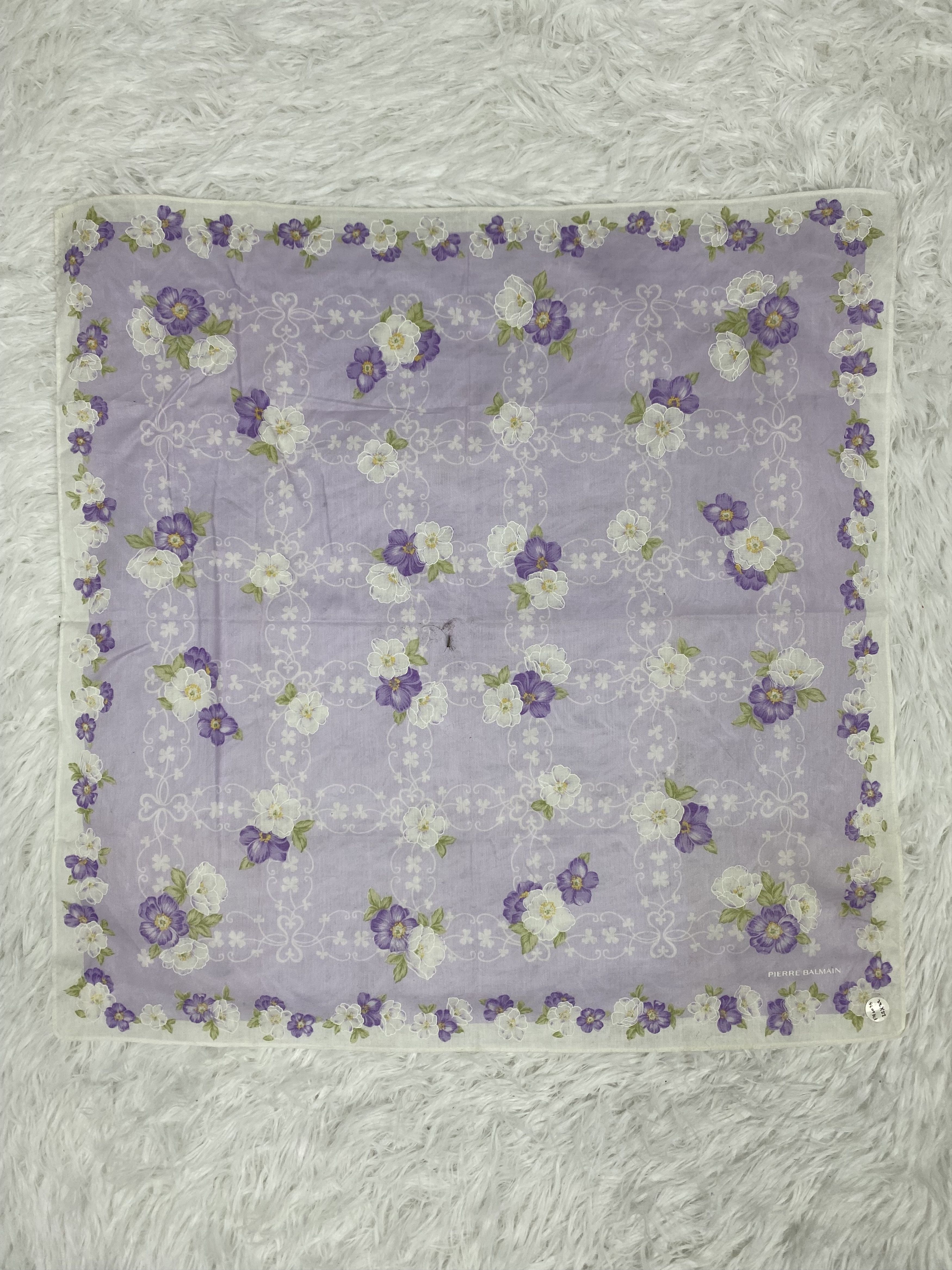 Pierre Balmain Vintage Pierre Balmain Handkerchief PH0033 Size ONE SIZE - 3 Thumbnail