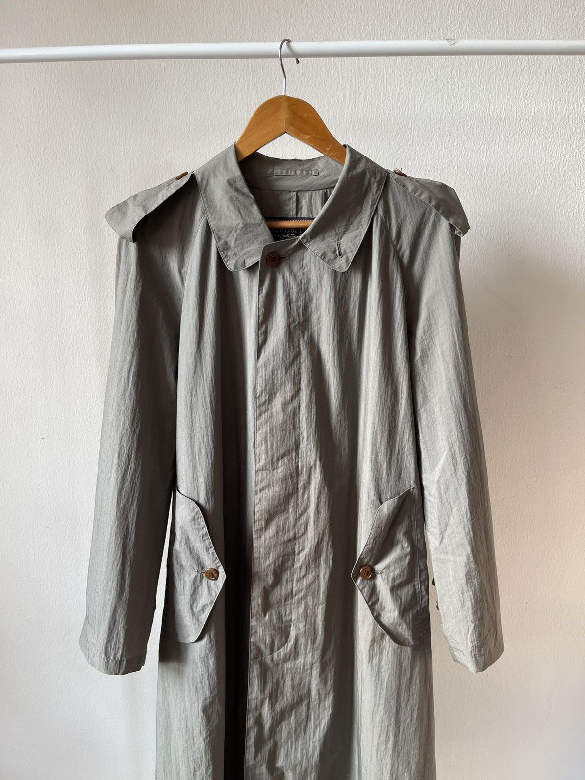 Burberry Vintage Burberry Nylon Long Coat b2 Size US L / EU 52-54 / 3 - 6 Thumbnail