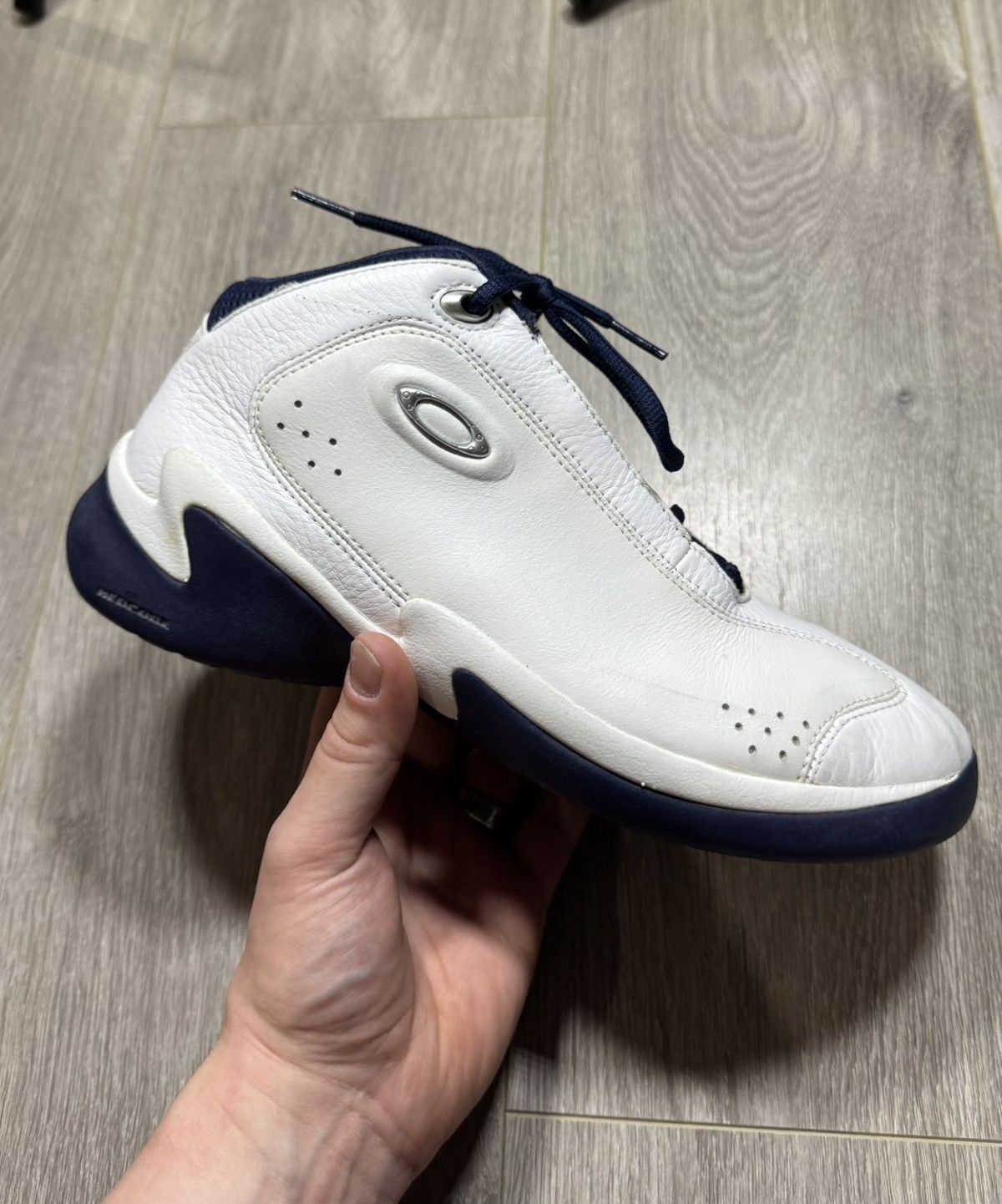Oakley Oakley Domestic Redcode 0.1 White-Blue Basketball Shoes Size US 8.5 / EU 41-42 - 3 Thumbnail
