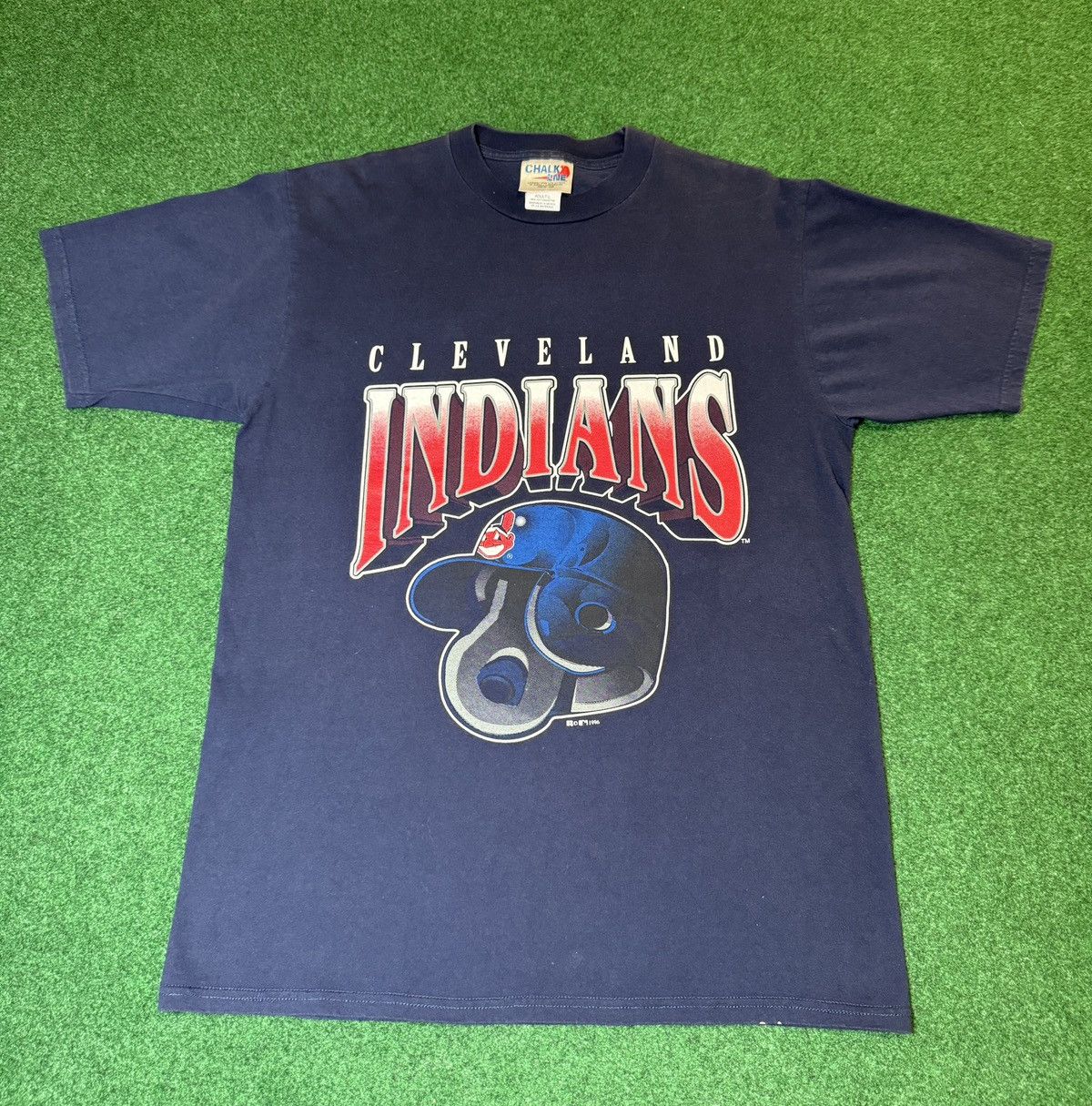 Chalk Line × MLB × Vintage Vintage 90s Cleveland Indians Chalk Line MLB Helmet T Shirt Size US L / EU 52-54 / 3 - 1 Thumbnail