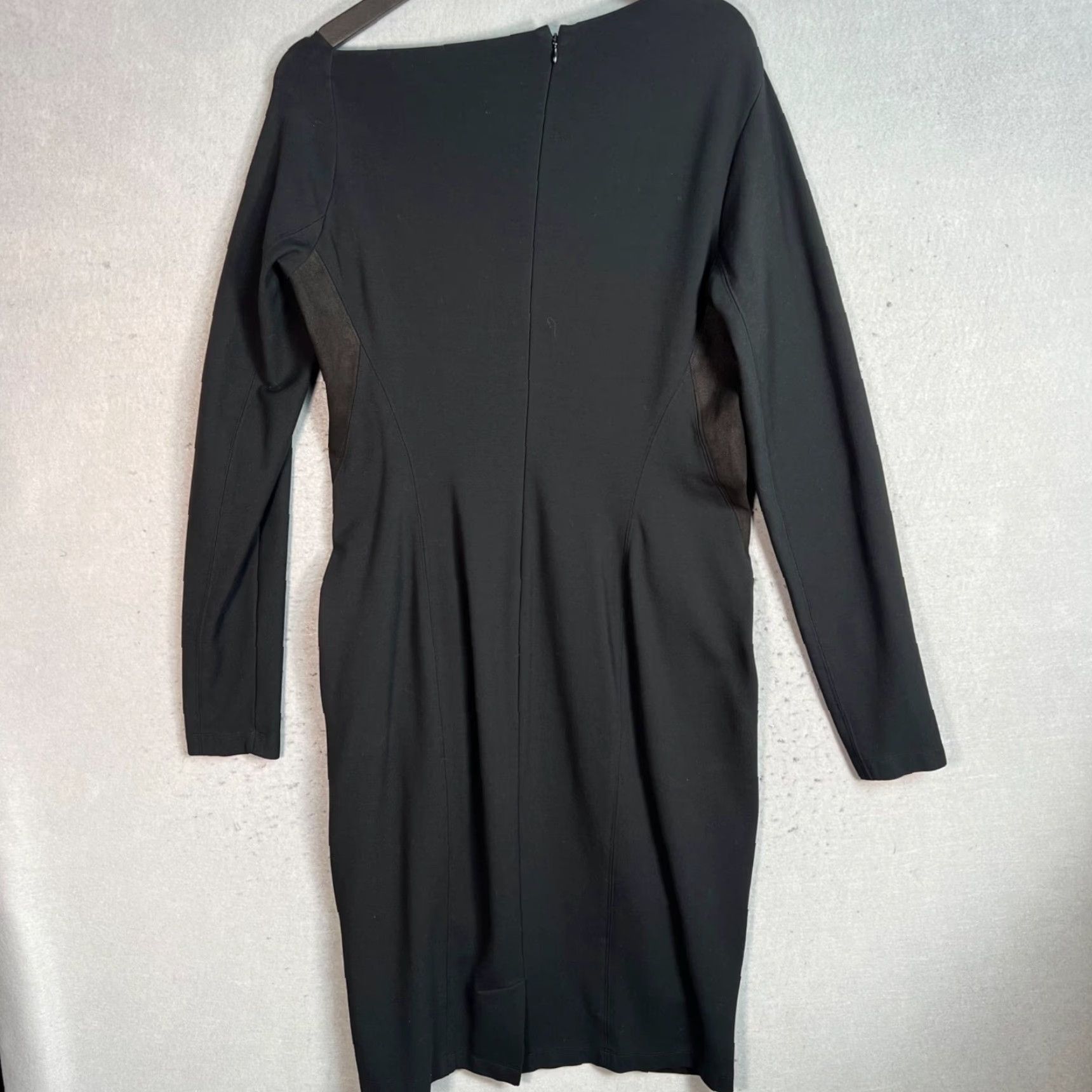Donna Karan VINTAGE Donna Karan Long Sleeve Dress Asymmetrical Faux Suede Panels Women’s Midi S Small Black Sheath 90s Size S / US 4 / IT 40 - 2 Thumbnail
