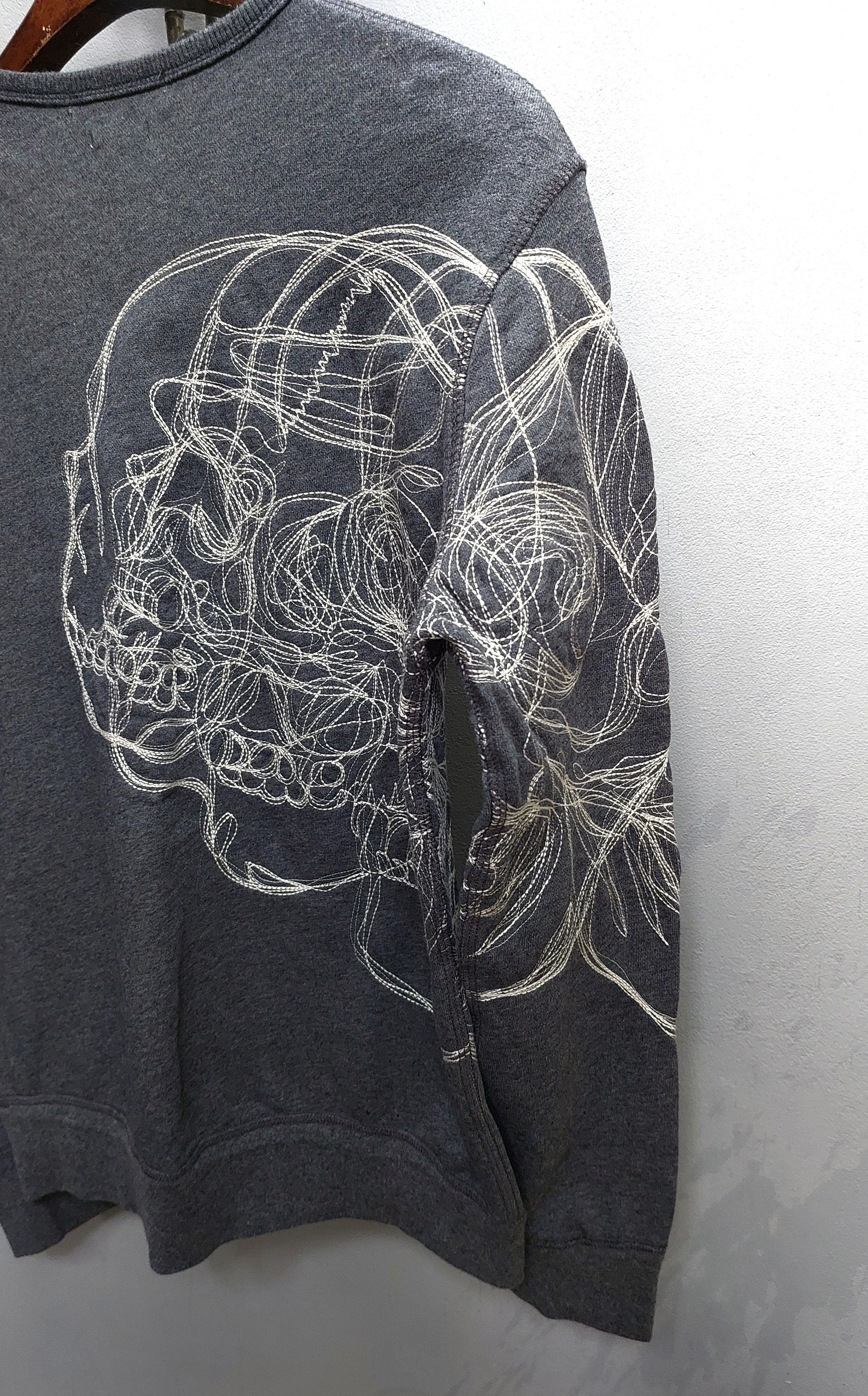 Alexander McQueen Alexander McQueen Embroidery Skull Sweatshirt Size US S / EU 44-46 / 1 - 5 Thumbnail