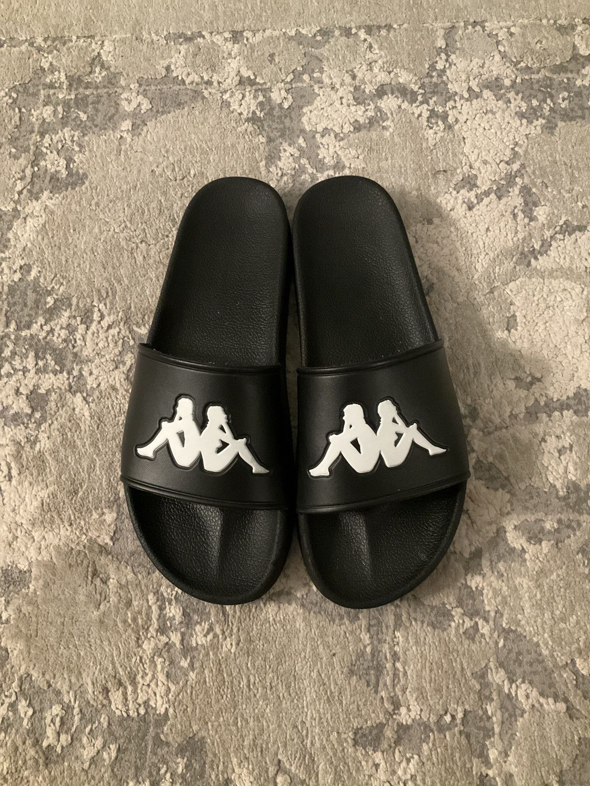 Designer × Kappa Black Kappa slides with white logo Size US 11 / EU 44 - 2 Thumbnail