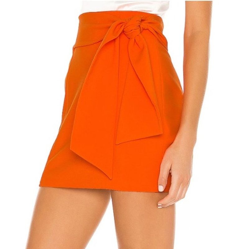 Alice + Olivia EUC Alice + Olivia Women's Orange Bow Tie Riva Mini Skirt 0 Size 25" / US 0 / IT 36 - 2 Thumbnail
