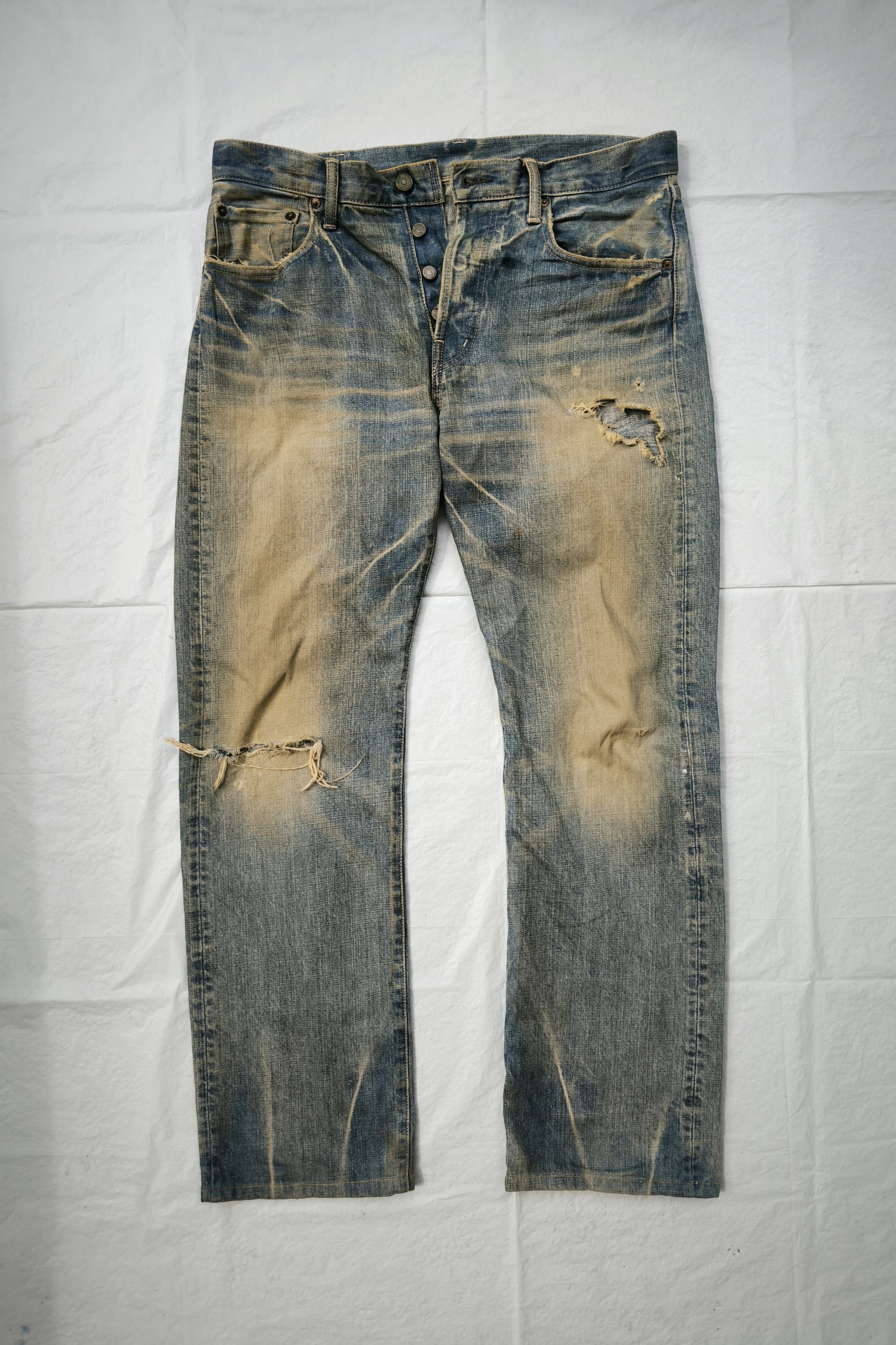 Spellbound SPELLBOUND distressed homeless relaxed jeans Size US 33 - 1 Thumbnail
