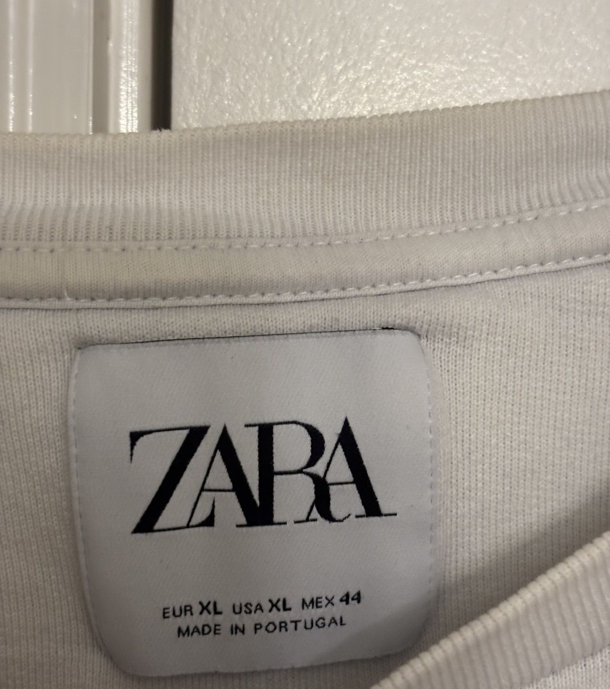 Zara ZARA Becoming A Work Of Art “Washing Feet” Sweatshirt XL Size US XL / EU 56 / 4 - 6 Thumbnail