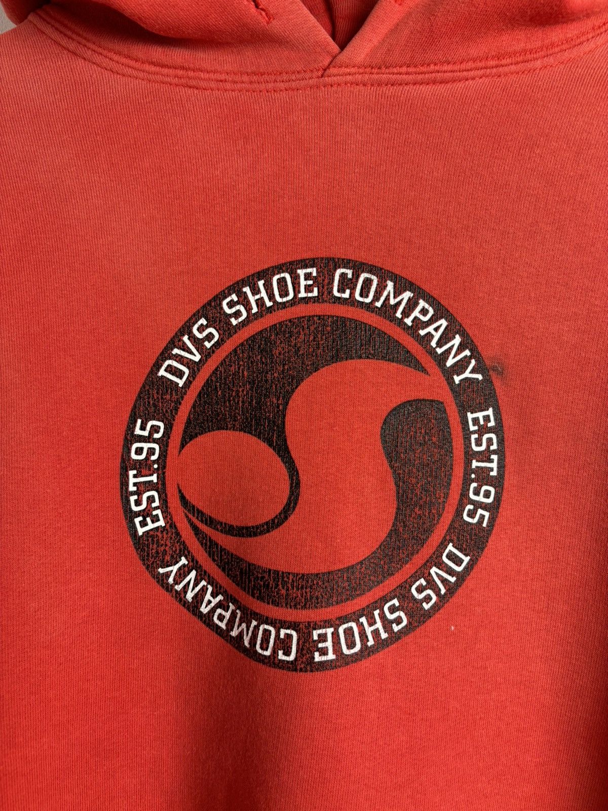 DVS Vintage 00s DVS Logo Hoodie Size US S / EU 44-46 / 1 - 4 Thumbnail